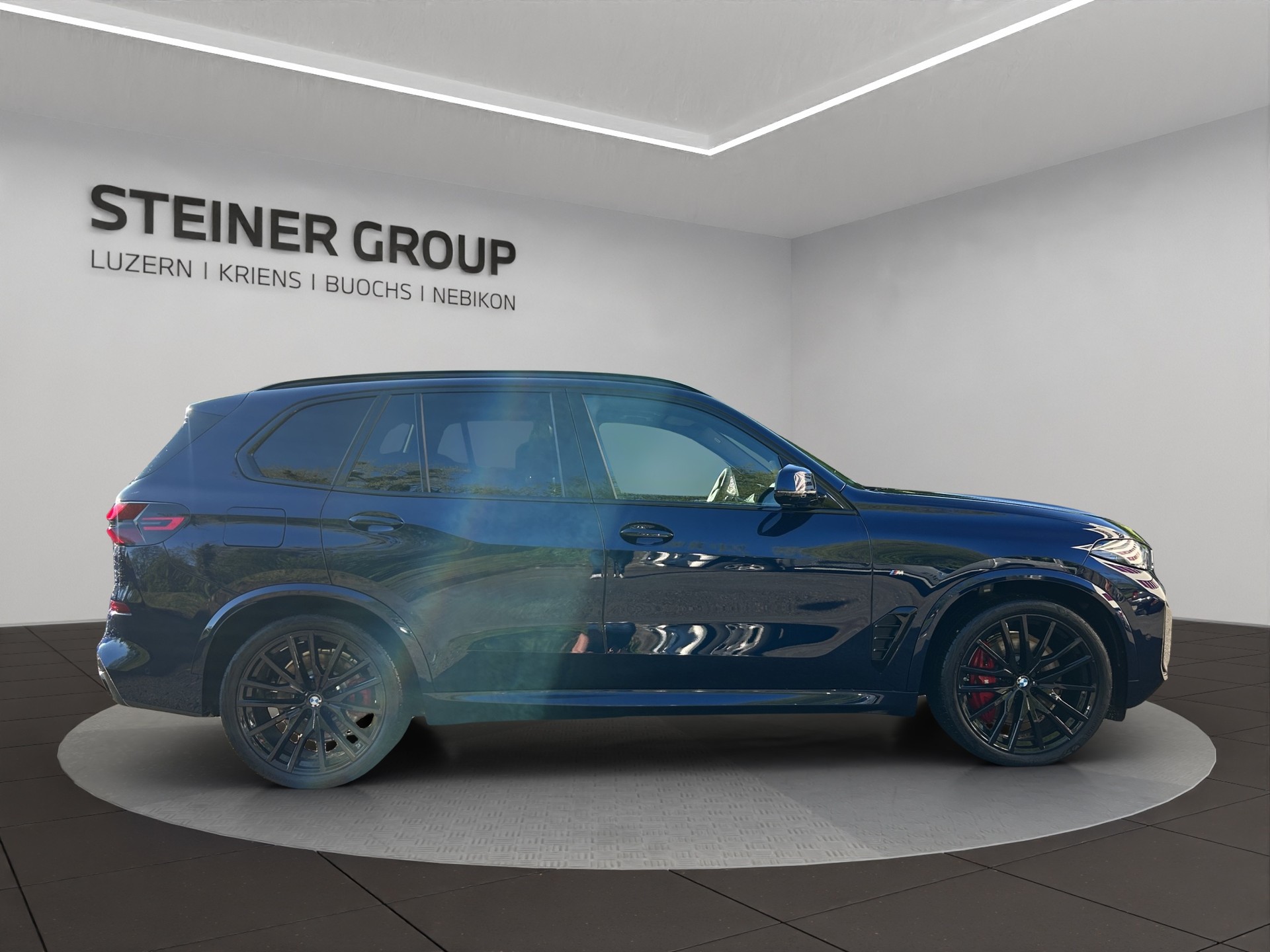 BMW X5 xDrive 50e M Sport Pro Steptronic-showroom-element-3