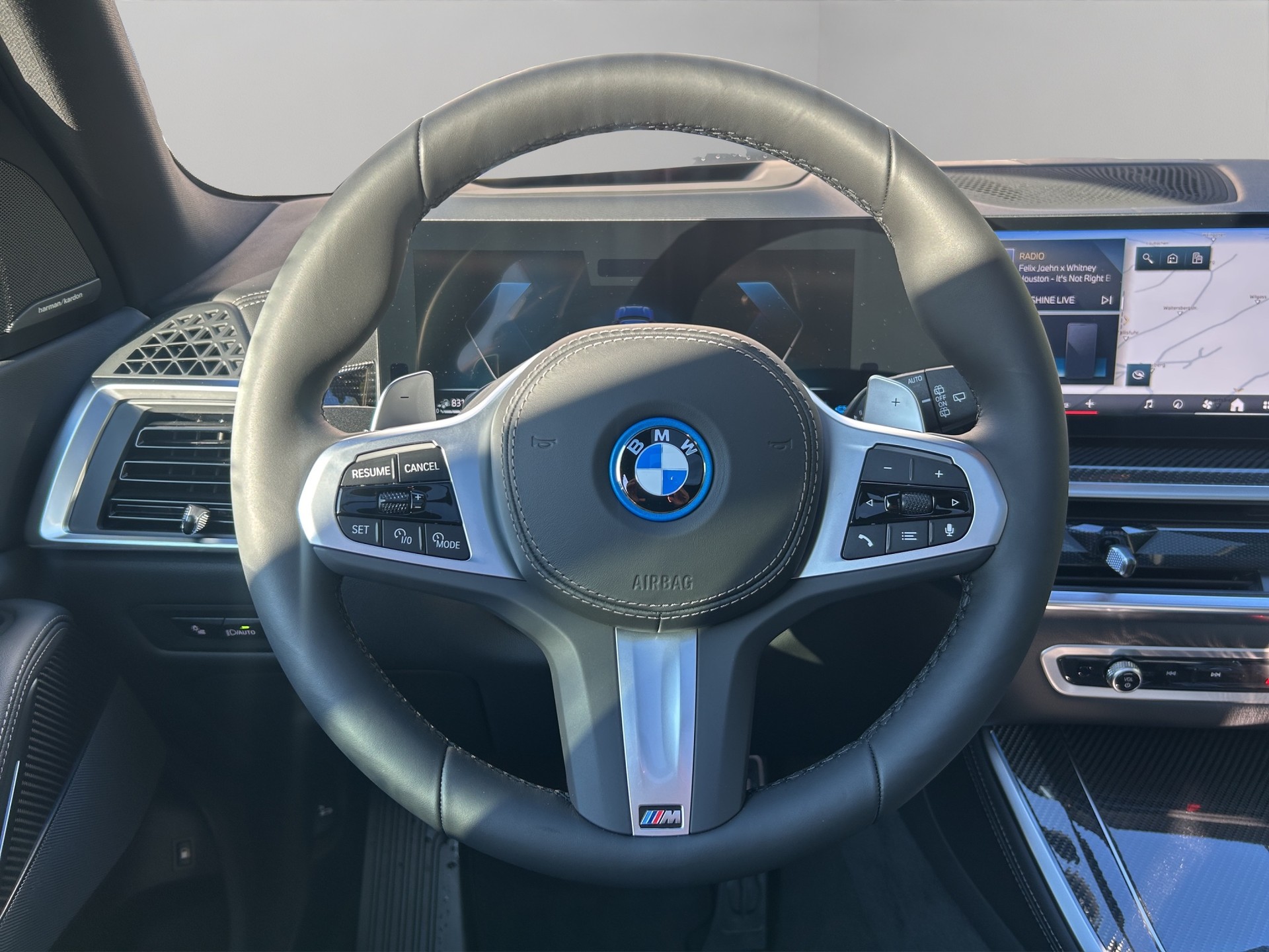 BMW X5 xDrive 50e M Sport Pro Steptronic-image-12