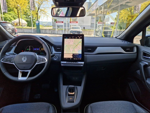 RENAULT Captur 1.8 E-Tech techno-image-10