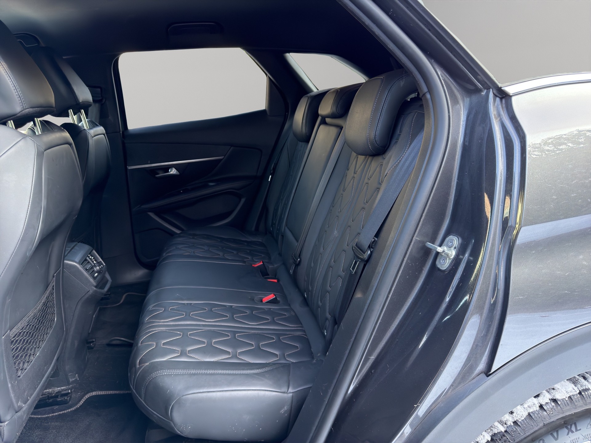 PEUGEOT 3008 1.6 THP GT Line EAT-image-13