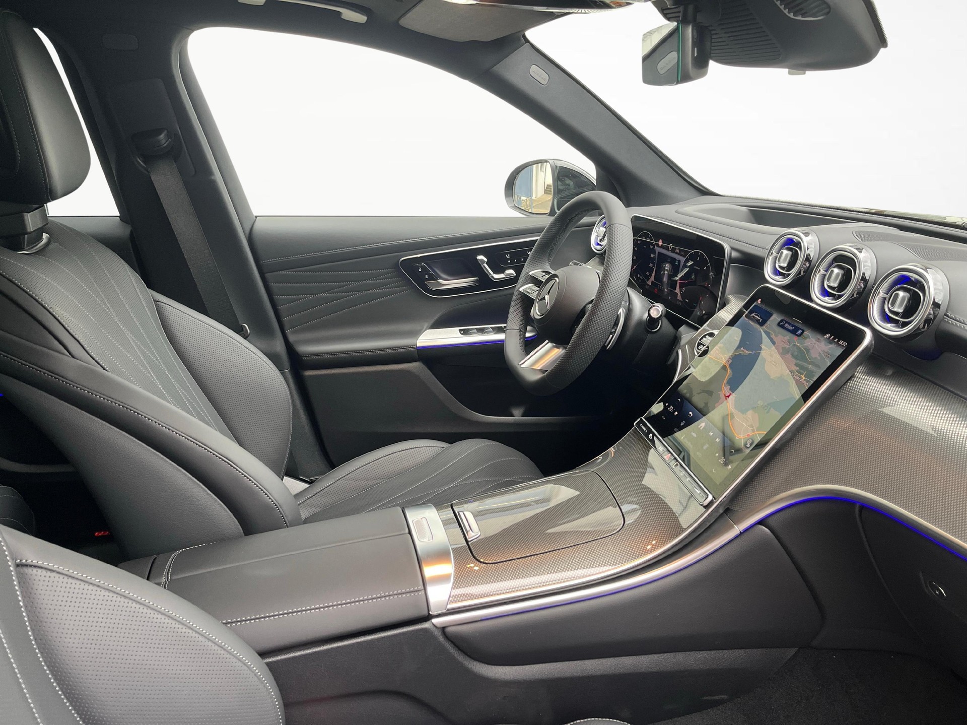 MERCEDES-BENZ GLC 450 d 4MATIC AMG Line-image-9