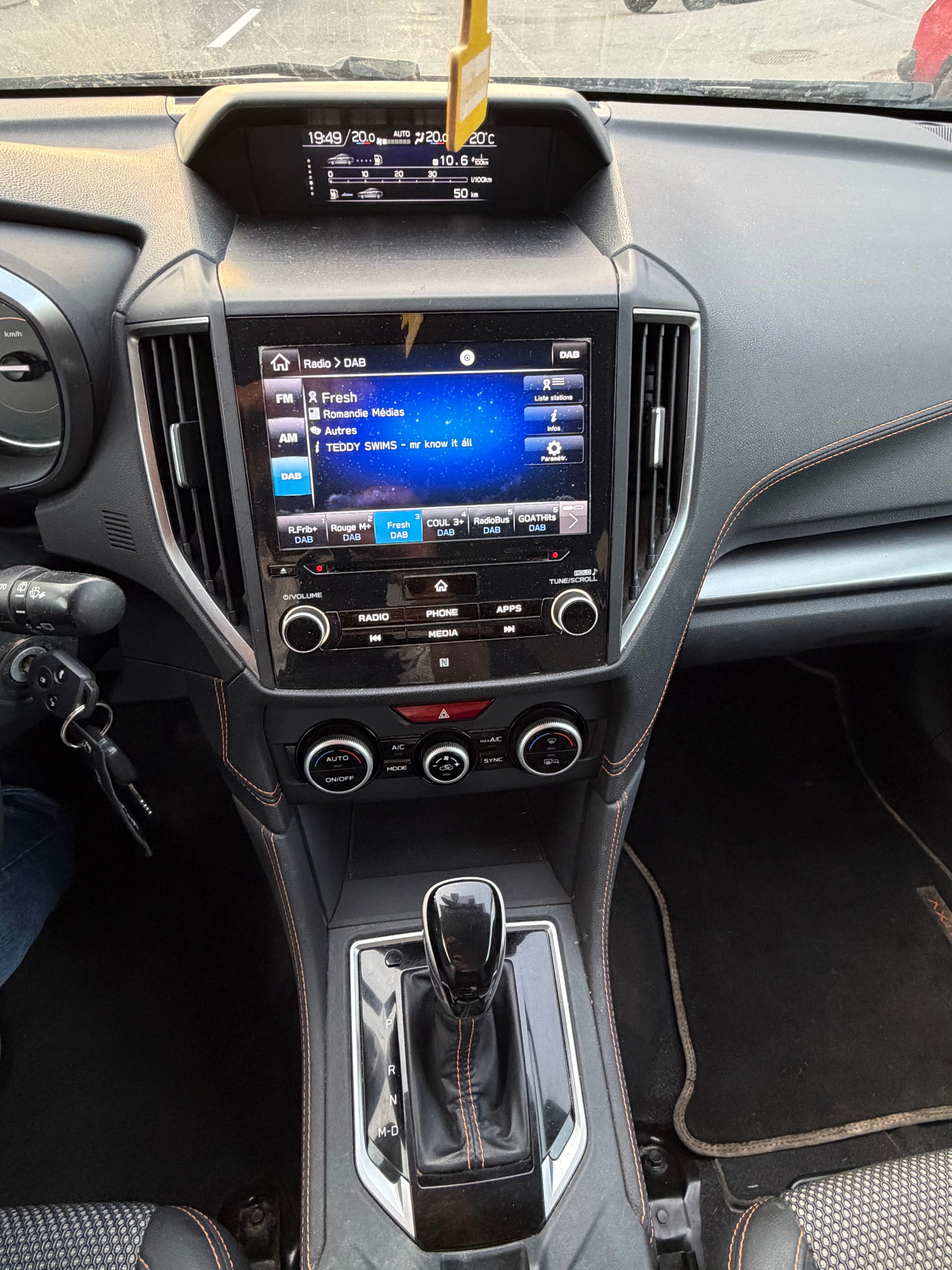 SUBARU XV 2.0 Swiss AWD Lineartronic-image-7