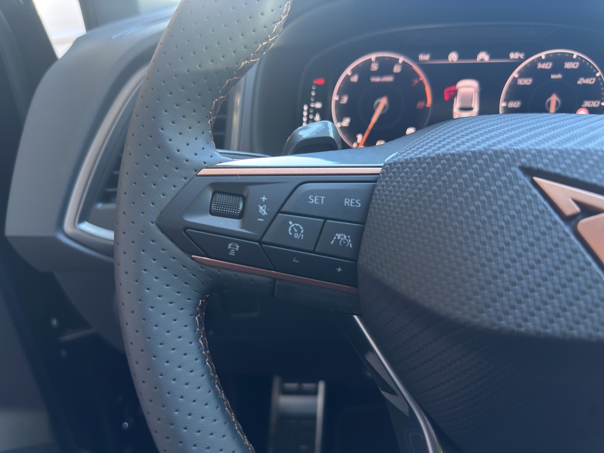 CUPRA Ateca 2.0TSI Inicio 4Drive DSG-image-27