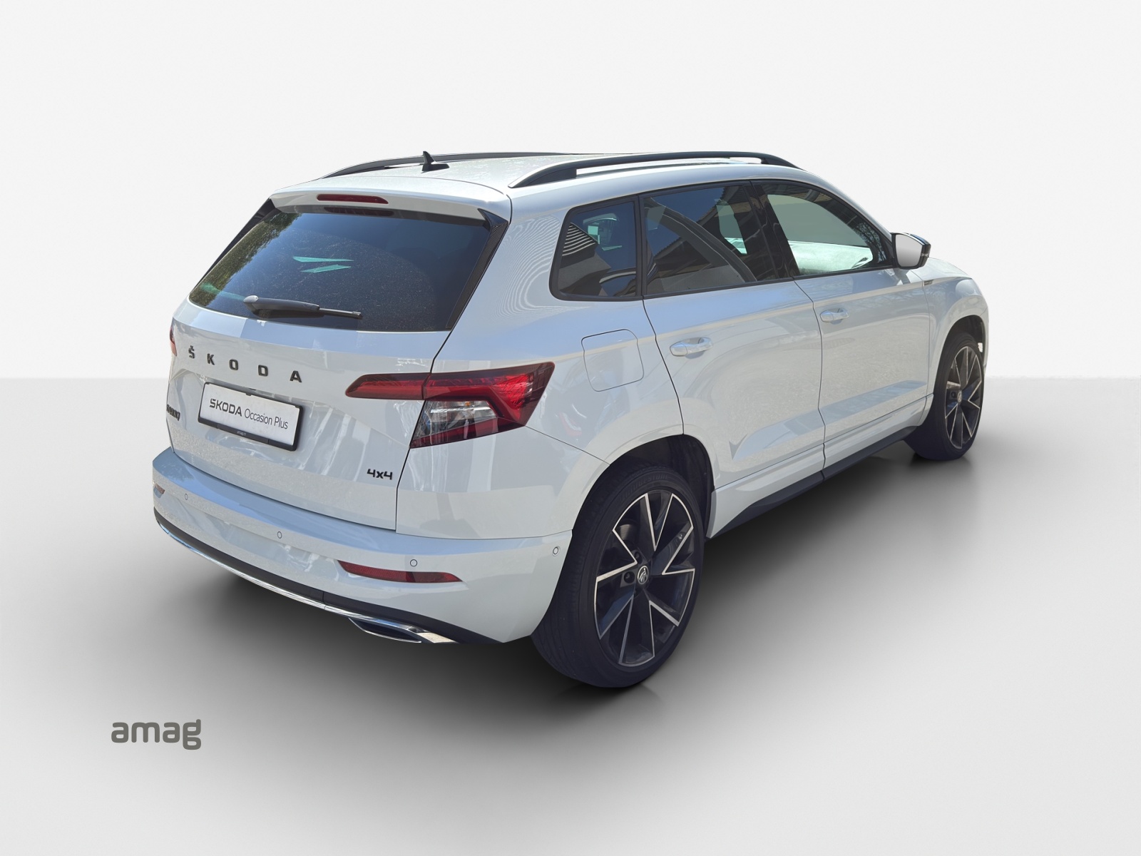 SKODA Karoq 2.0 TSI SportLine 4x4 DSG-image-4