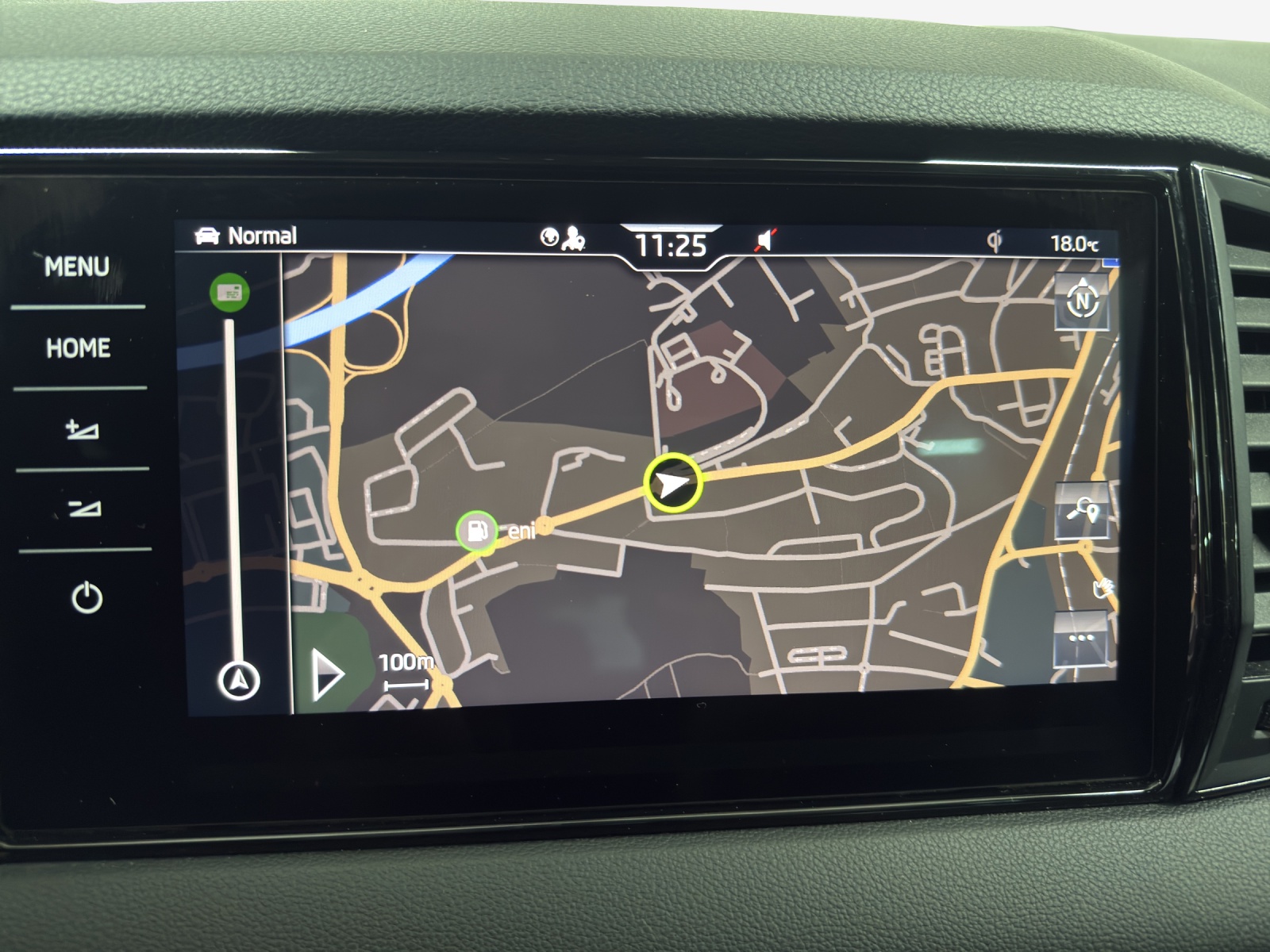 SKODA Karoq 2.0 TSI SportLine 4x4 DSG-image-14