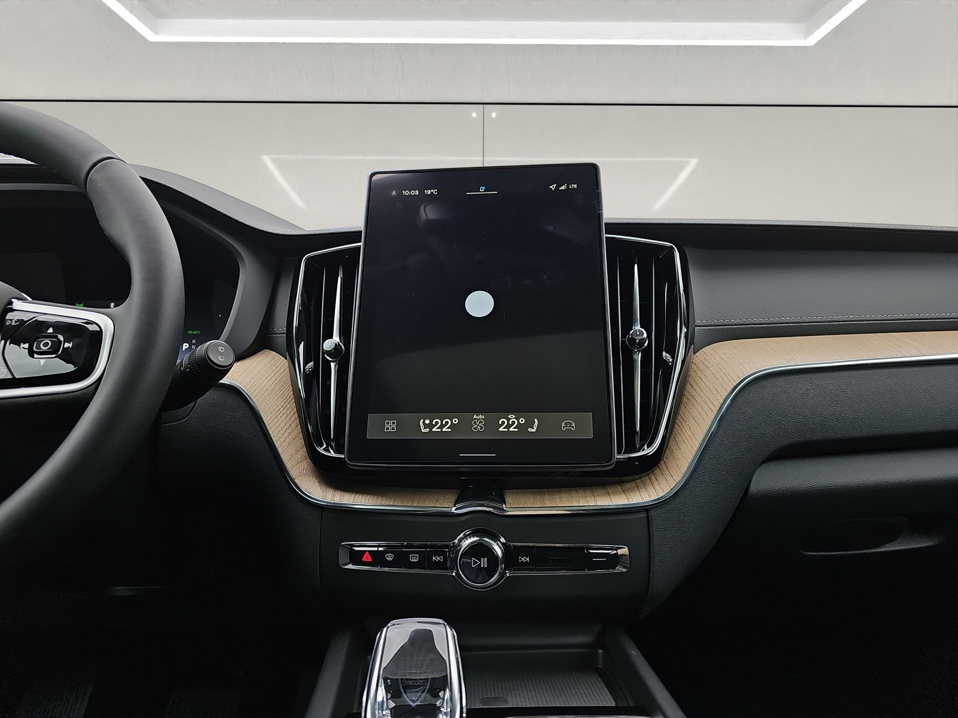 VOLVO XC60 2.0 T8 TE Ultra Dark eAWD-image-11
