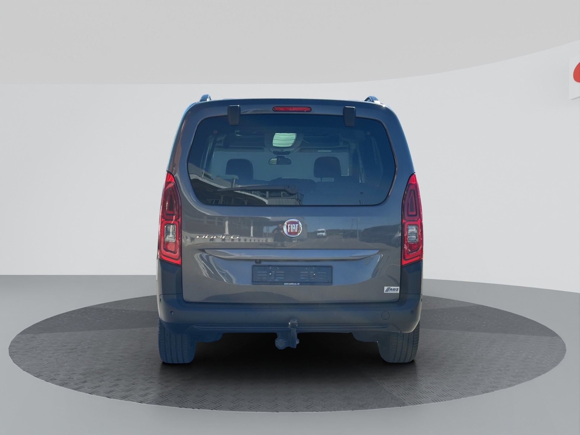 FIAT Doblo Kombi 1.5 BlueHDi-showroom-element-3