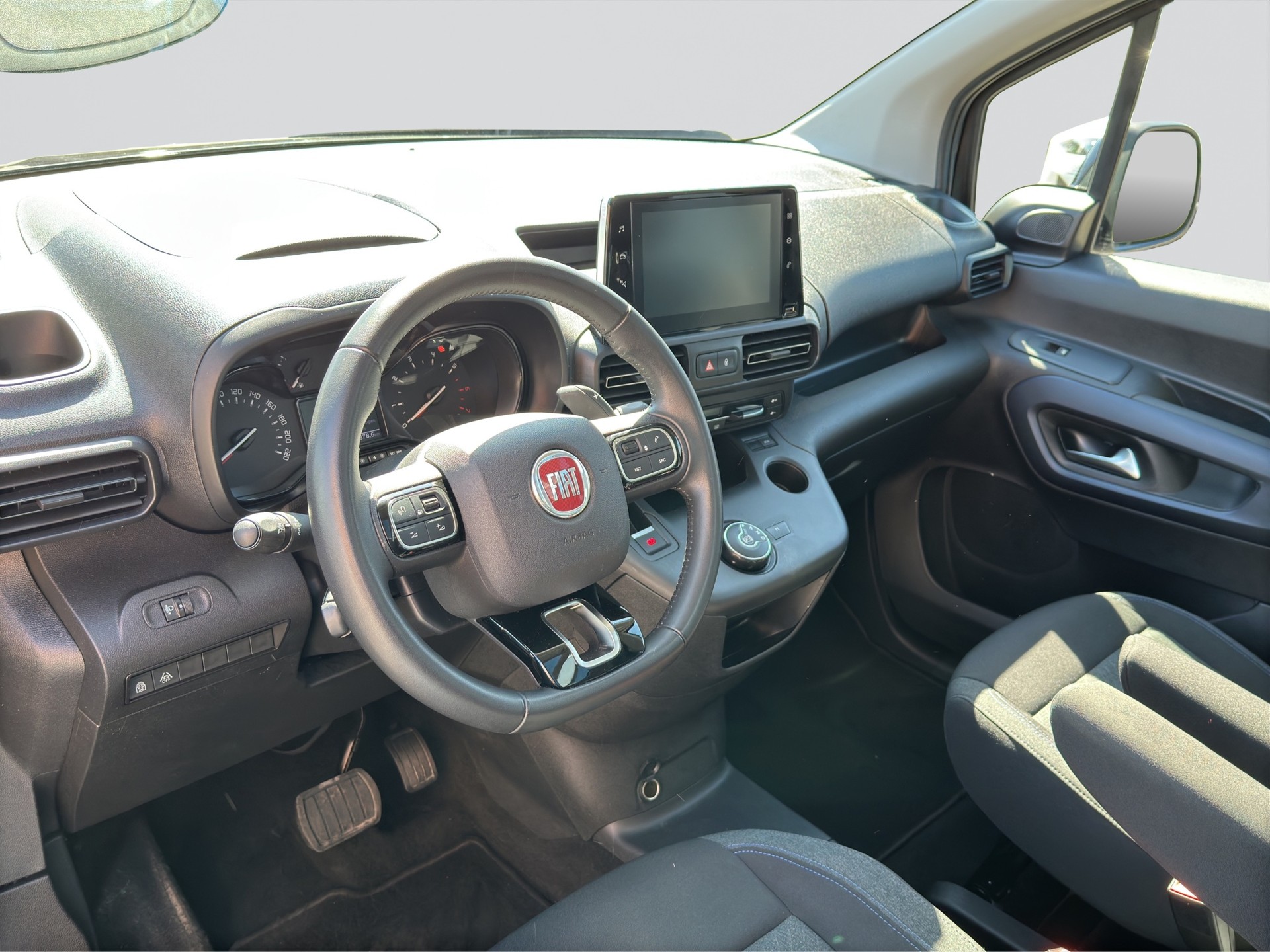 FIAT Doblo Kombi 1.5 BlueHDi-image-6
