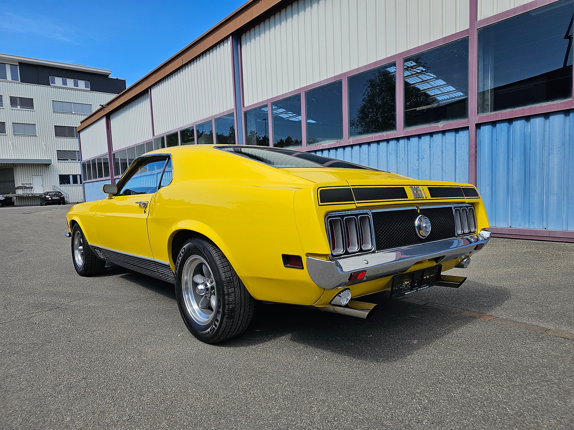 FORD Mustang Fastback Mach 1-image-2
