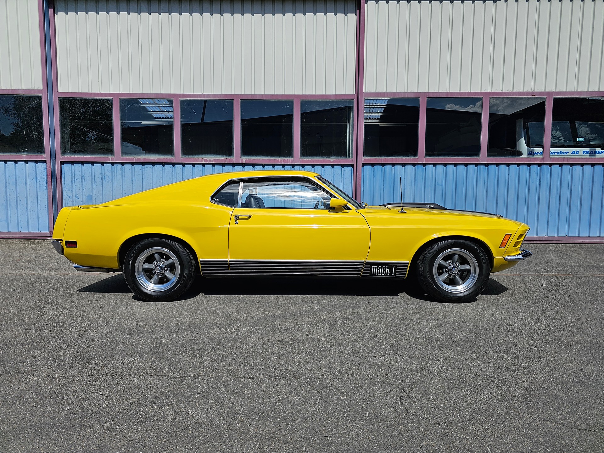 FORD Mustang Fastback Mach 1-image-4