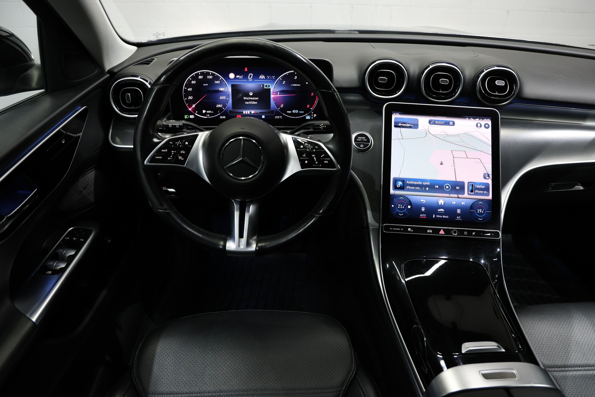 MERCEDES-BENZ C 220 d T 4Matic Avantgarde-image-13