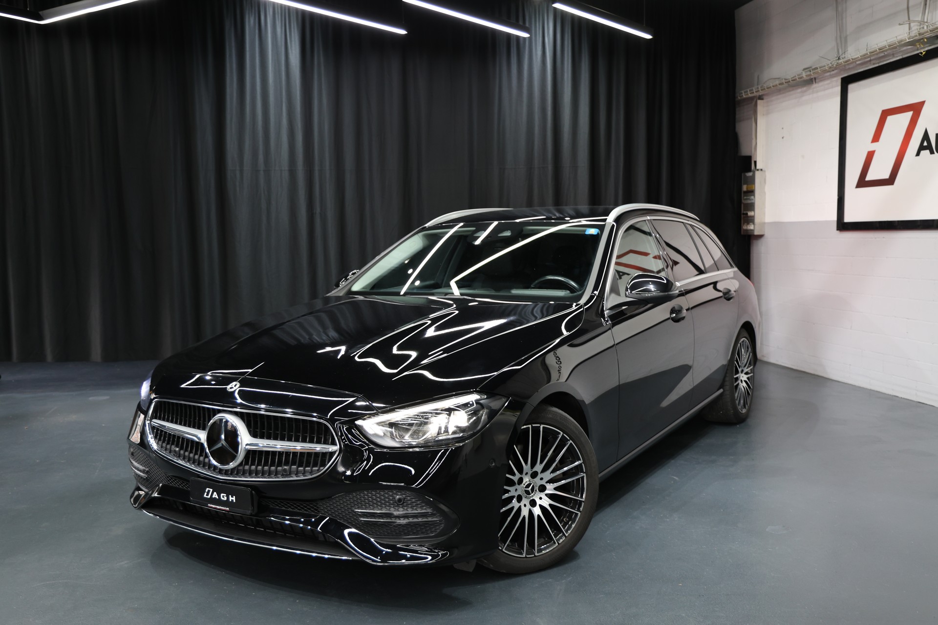 MERCEDES-BENZ C 220 d T 4Matic Avantgarde-image-0