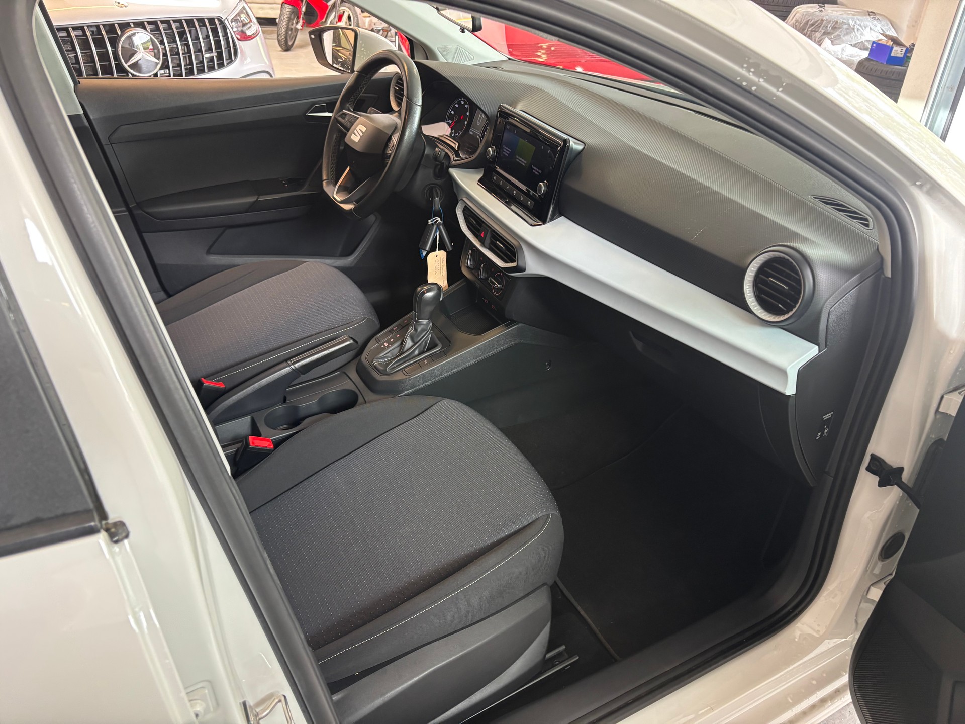 SEAT Ibiza 1.0 EcoTSI Style DSG-image-8
