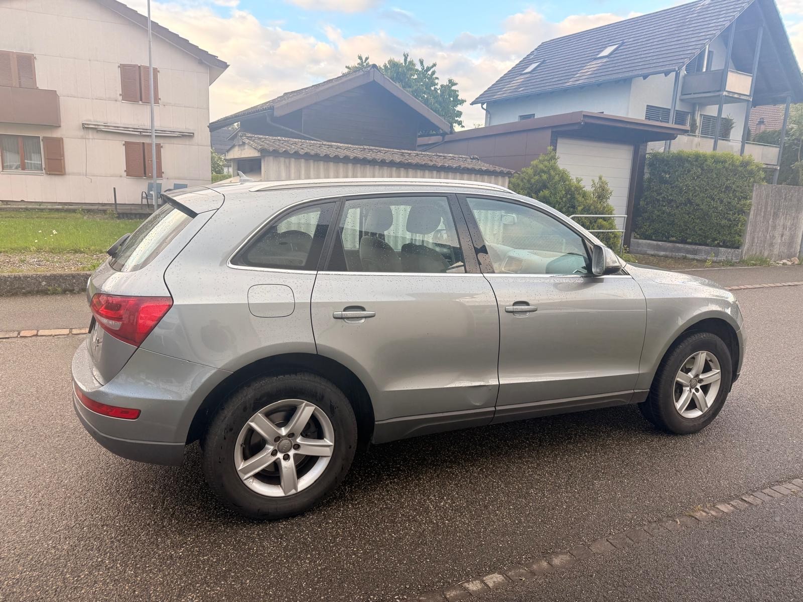 AUDI Q5 2.0 TDI quattro S-tronic-image-8