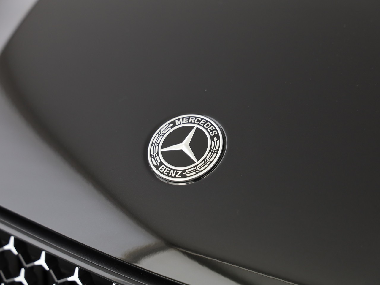 MERCEDES-BENZ GLC 300 d 4Matic 9G-Tronic-image-18