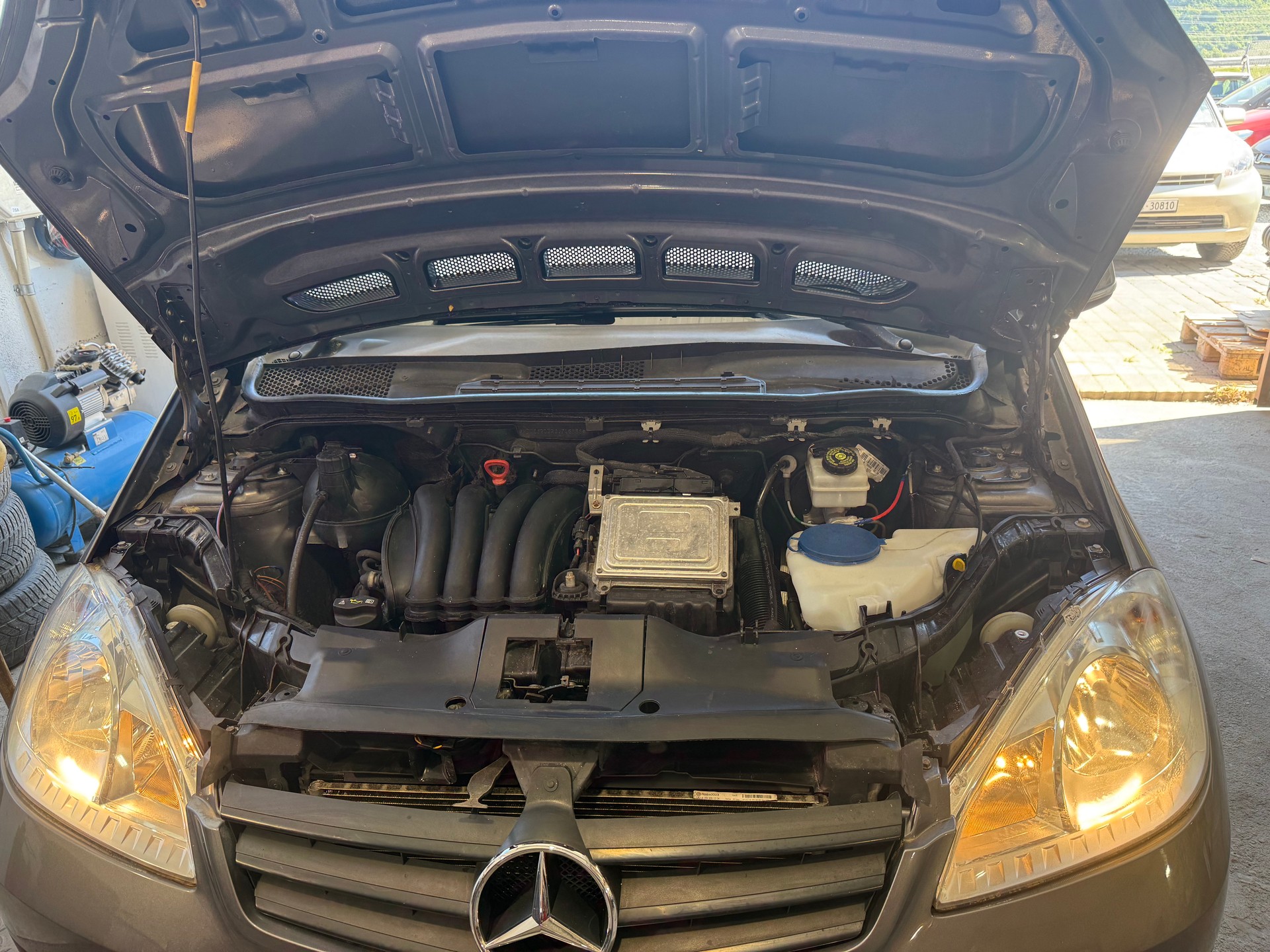 MERCEDES-BENZ A 180 (170) Elégance Autotronic-image-4