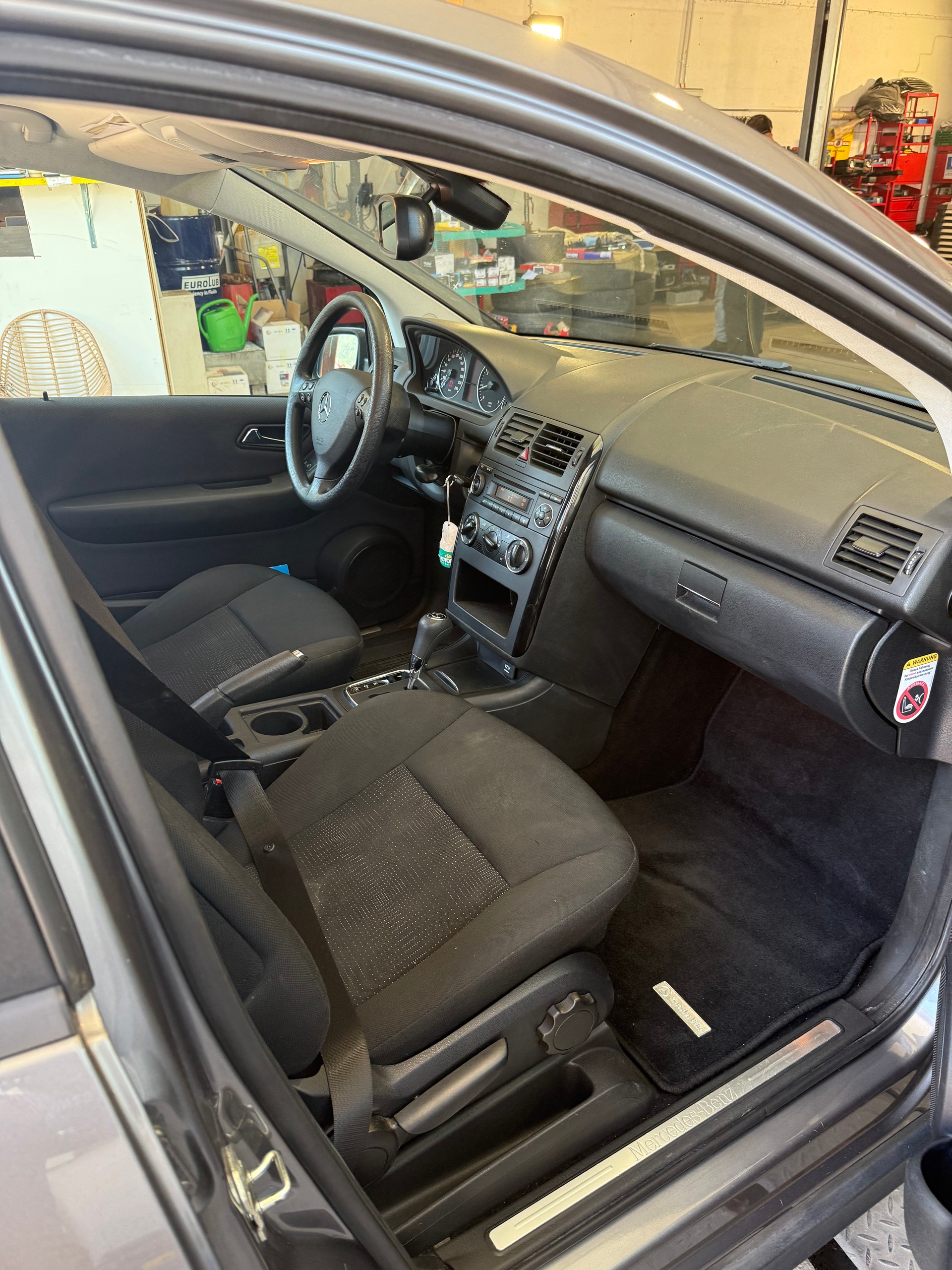 MERCEDES-BENZ A 180 (170) Elégance Autotronic-image-2