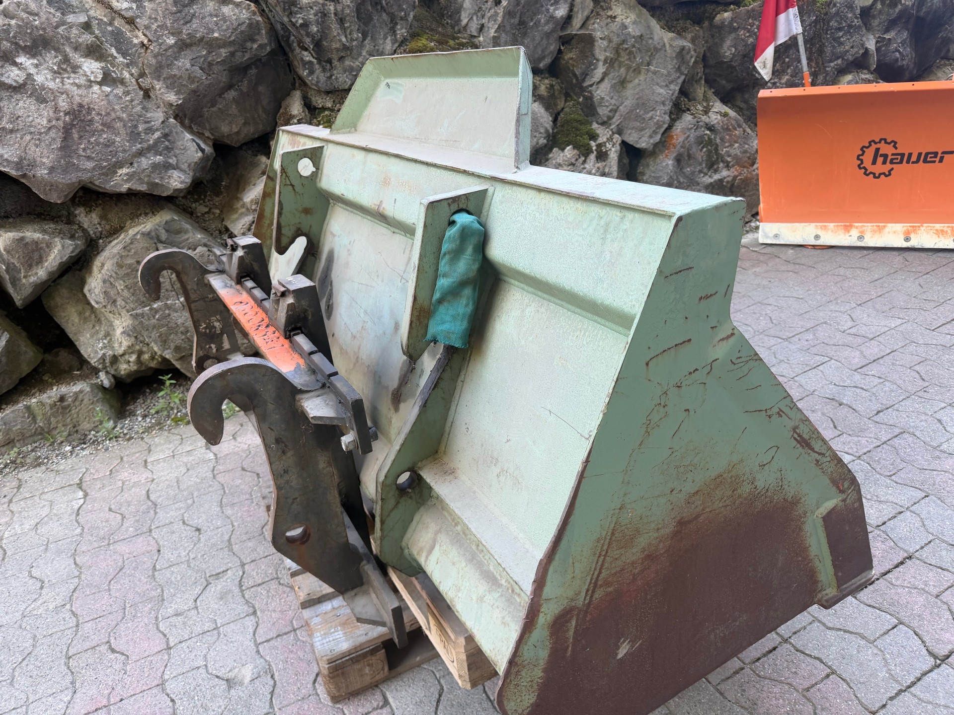 UNIMOG Kramer 320 4x4 Radlader-image-4