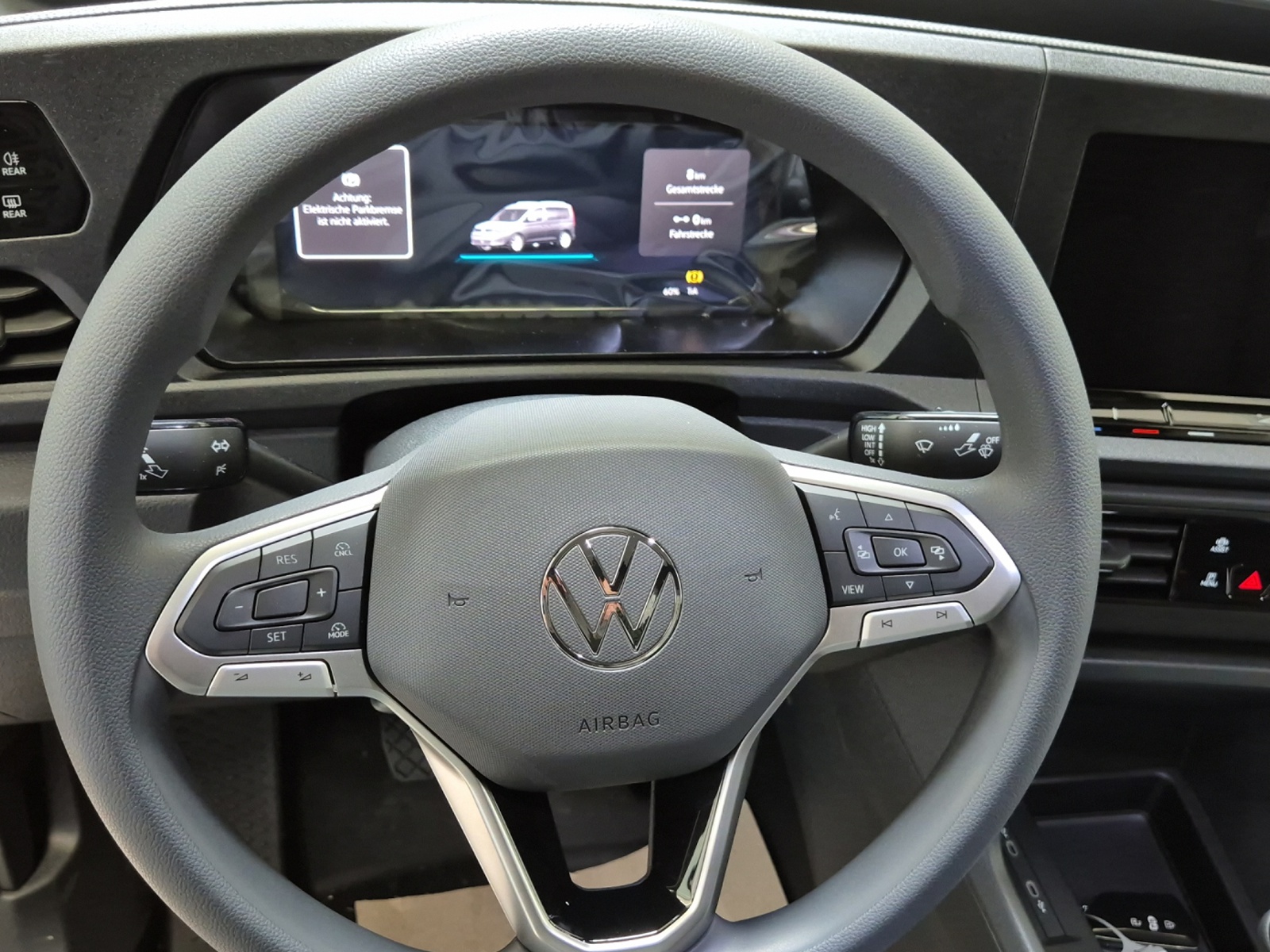 VW Caddy Cargo 2.0TDI 4Motion-image-9