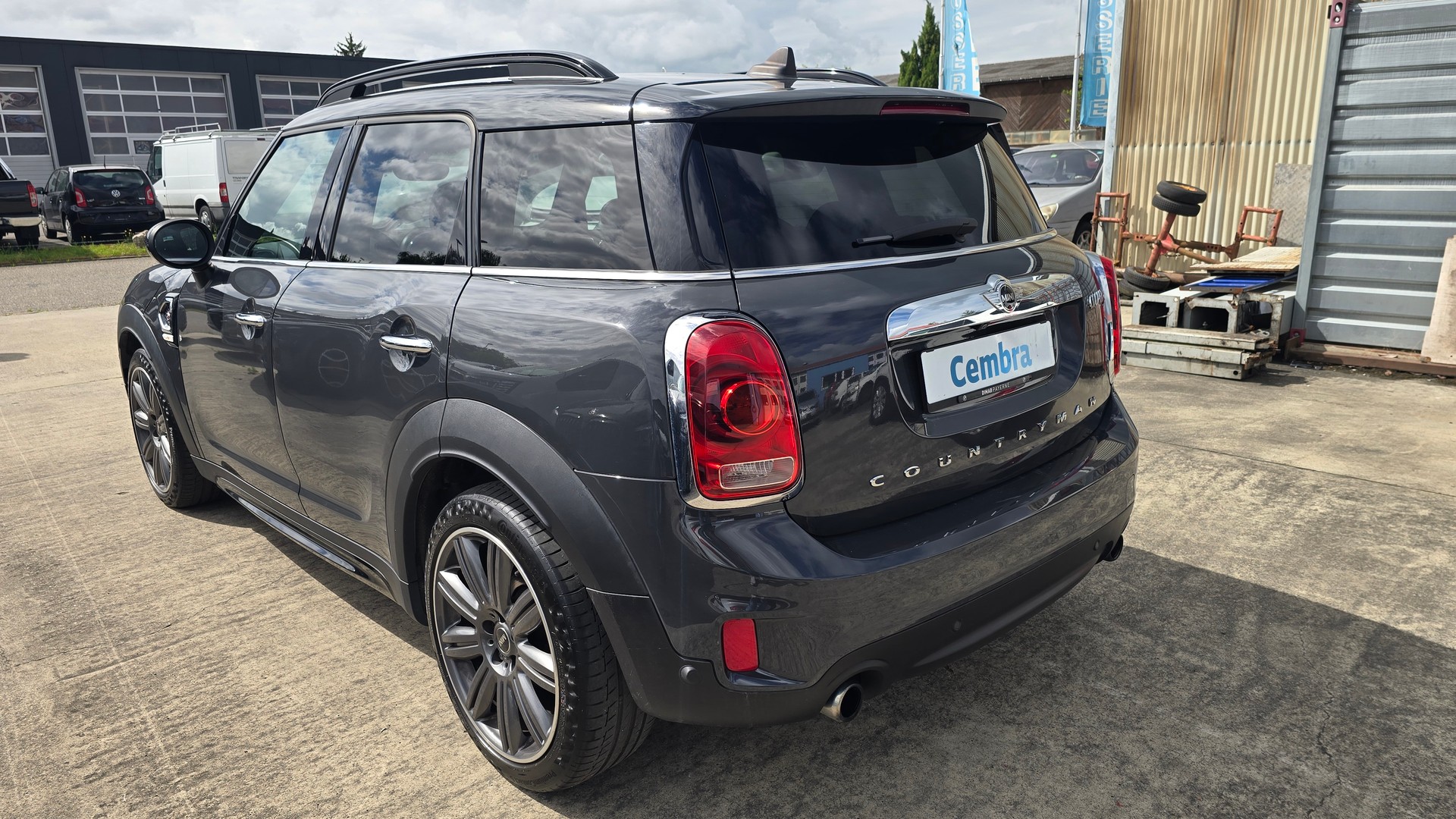 MINI Countryman Cooper S FWD Steptronic-image-3