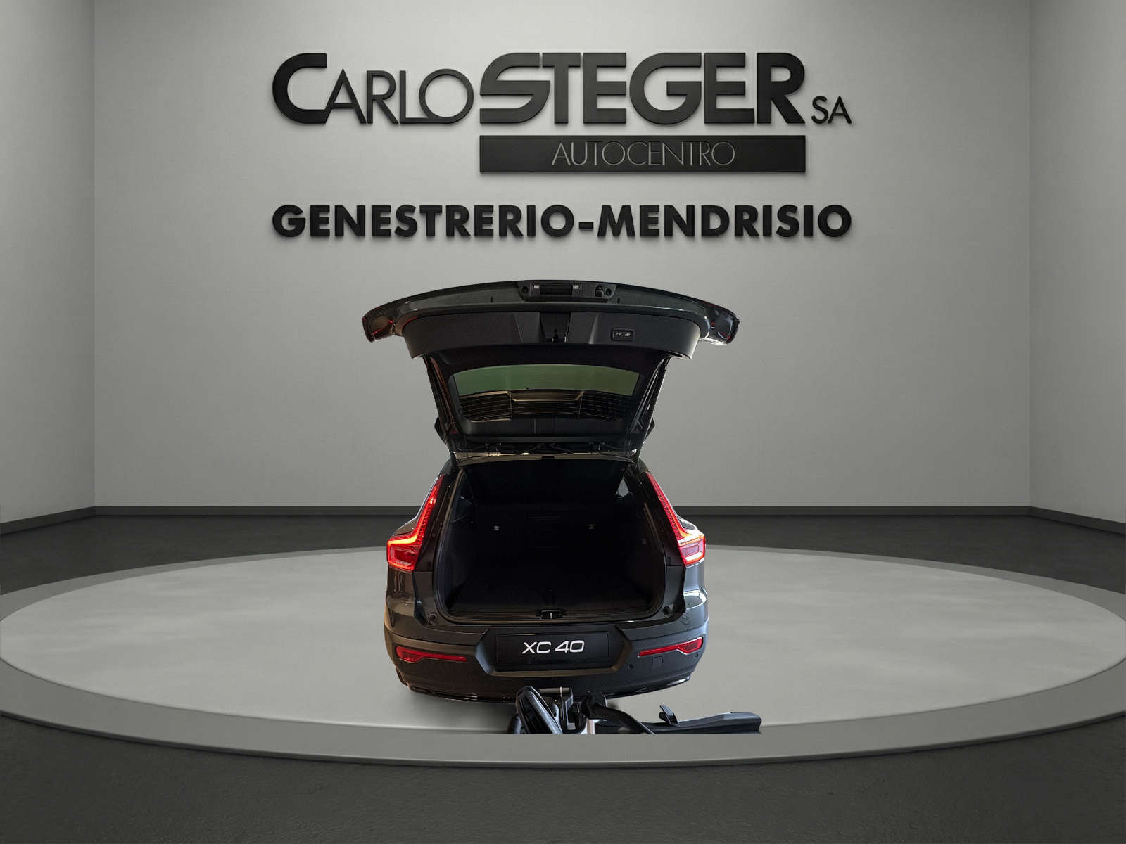 VOLVO XC40 B3 Benzin Mild Hybrid Plus Dark DCT-image-8