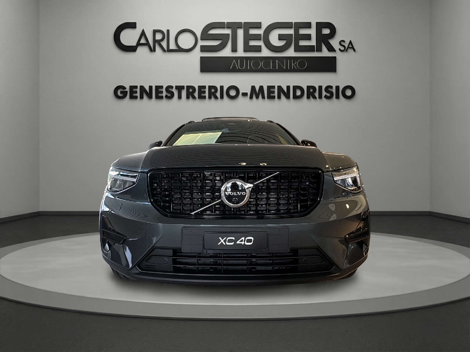 VOLVO XC40 B3 Benzin Mild Hybrid Plus Dark DCT-image-1