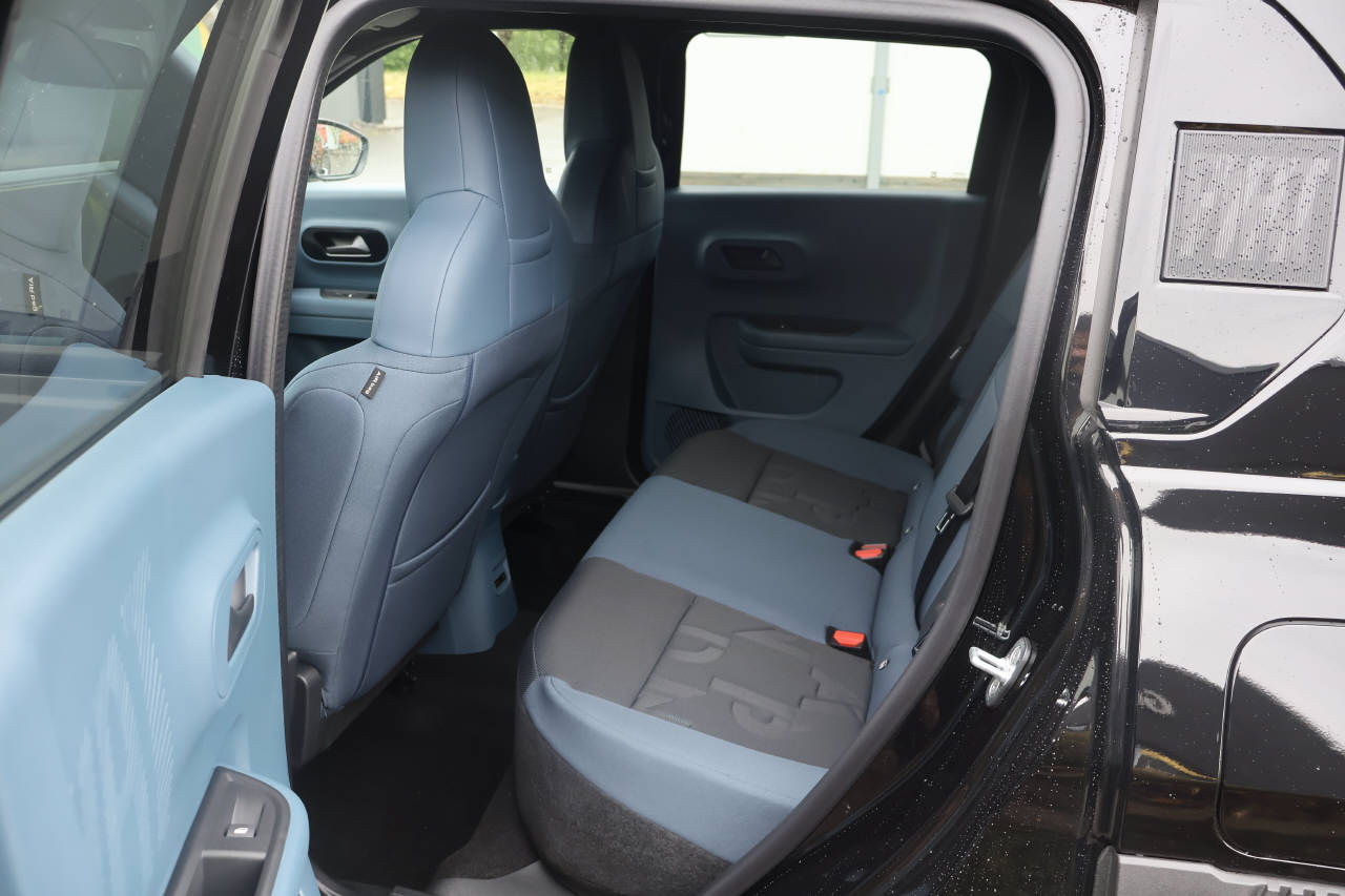 FIAT Grande Panda 1.2 Hybrid Icon-image-15
