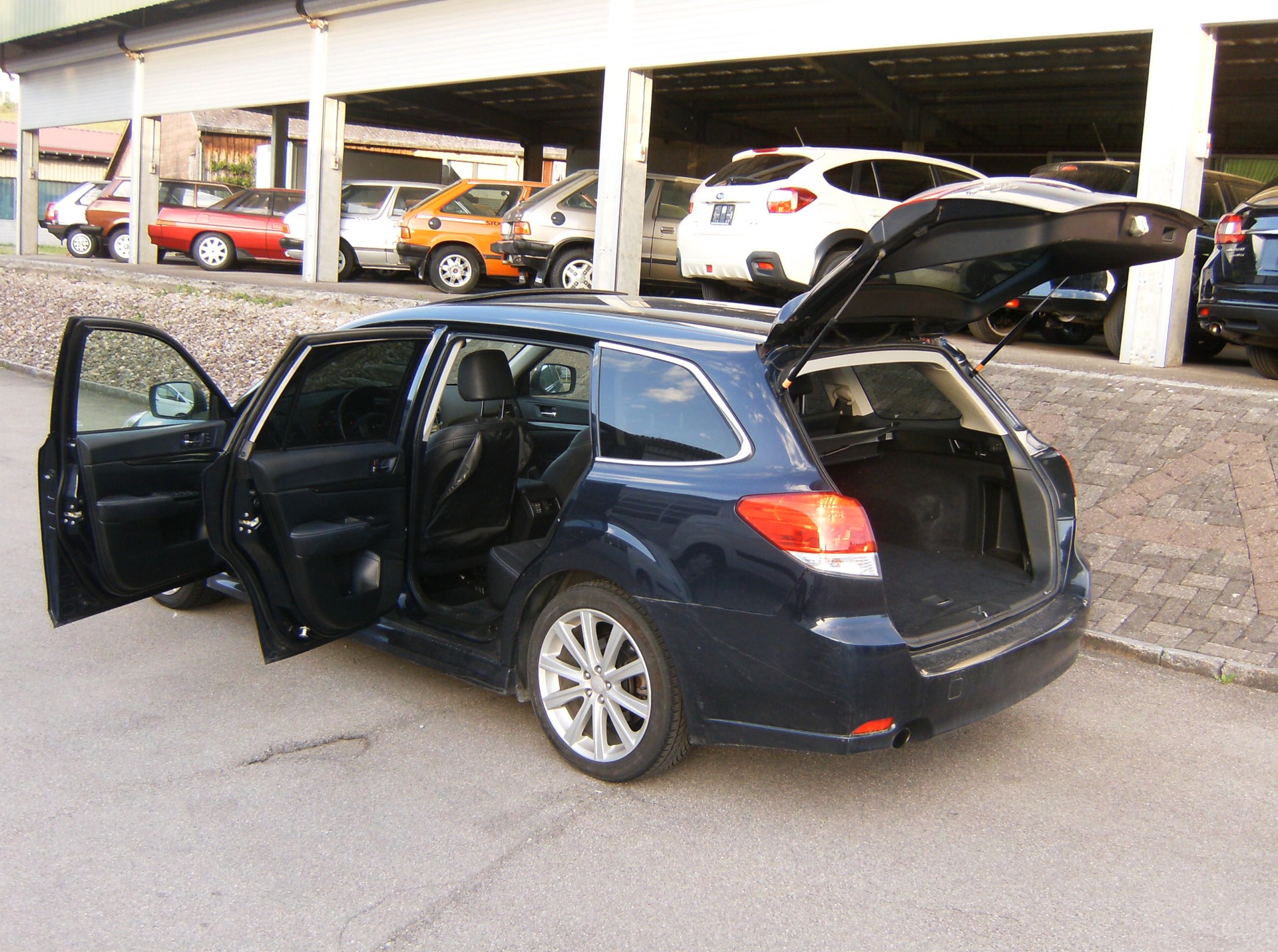 SUBARU Legacy 2.5i Limited S AWD Lineartronic-image-4