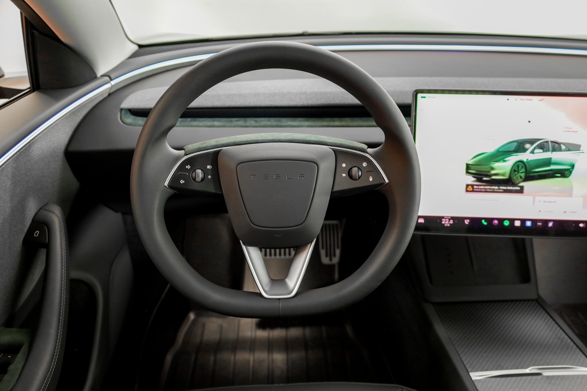 TESLA Model 3 Long Range Dual Motor AWD-image-12