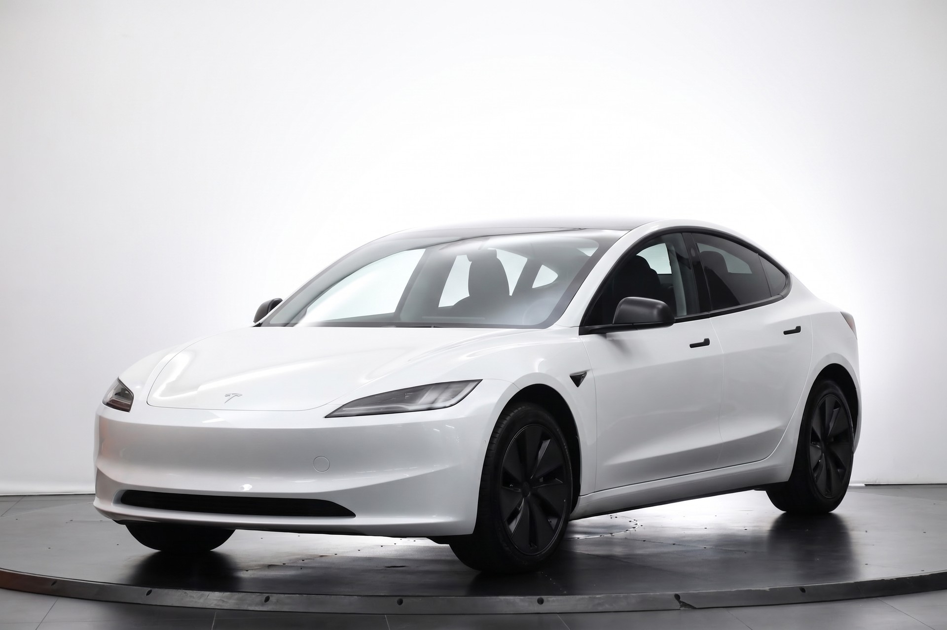 TESLA Model 3 Long Range Dual Motor AWD-image-5
