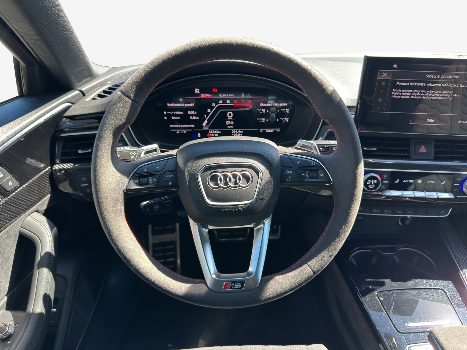AUDI RS4 Avant quattro tiptronic-image-9