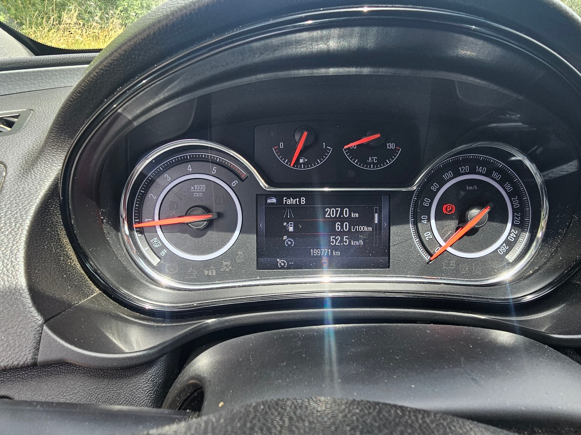OPEL Insignia Sports Tourer 2.0 CDTI Edition 4WD-image-10