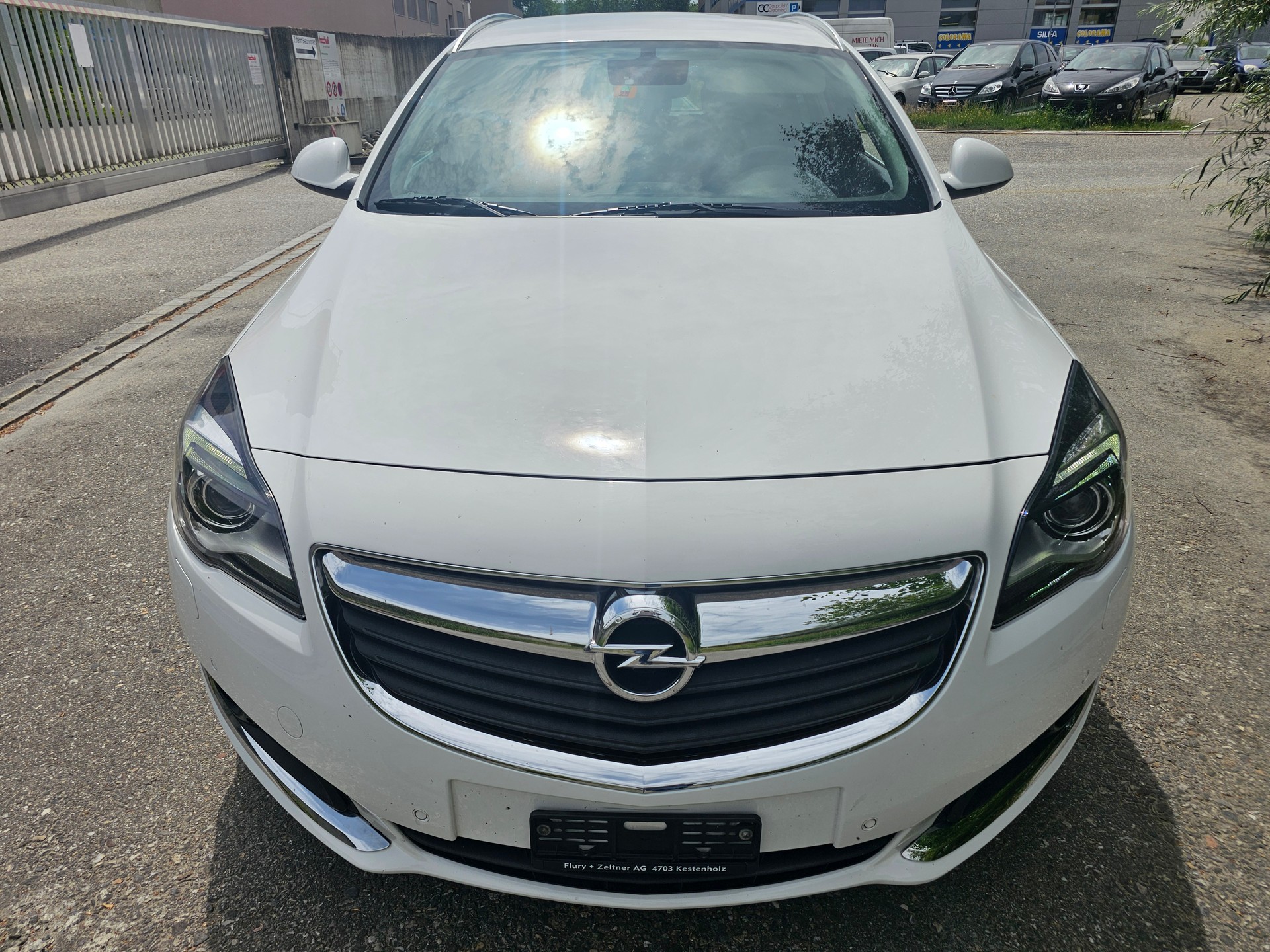 OPEL Insignia Sports Tourer 2.0 CDTI Edition 4WD-image-0