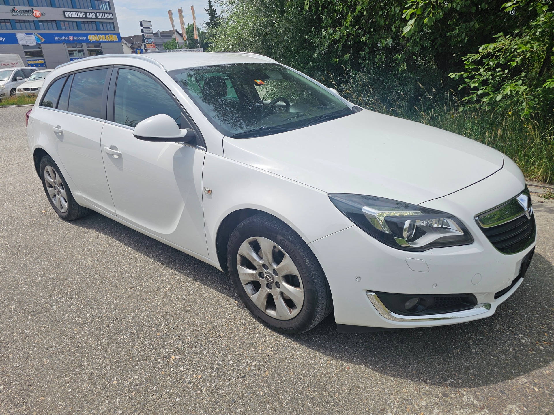 OPEL Insignia Sports Tourer 2.0 CDTI Edition 4WD-image-2