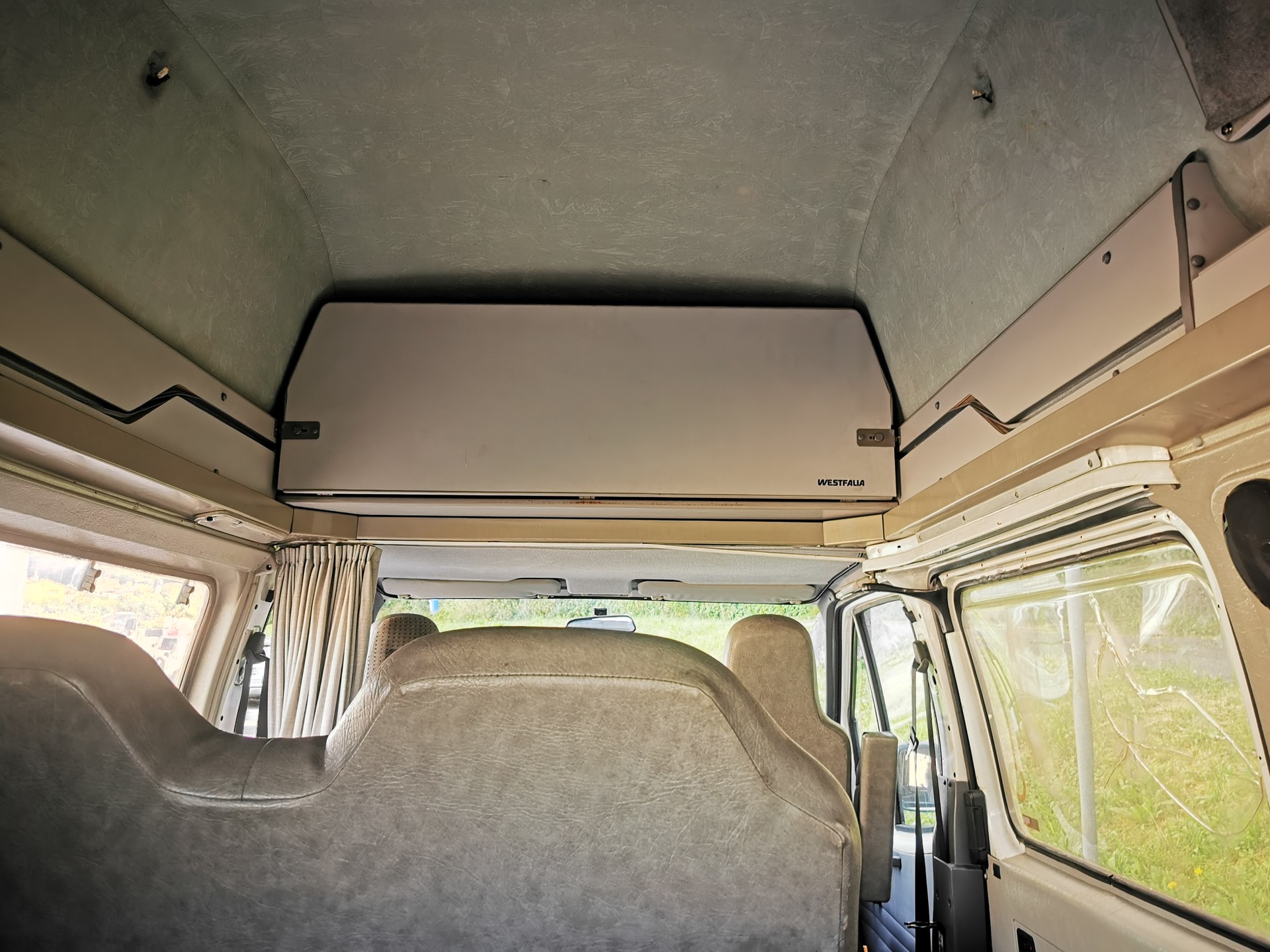 FORD Nugget Westfalia-image-8