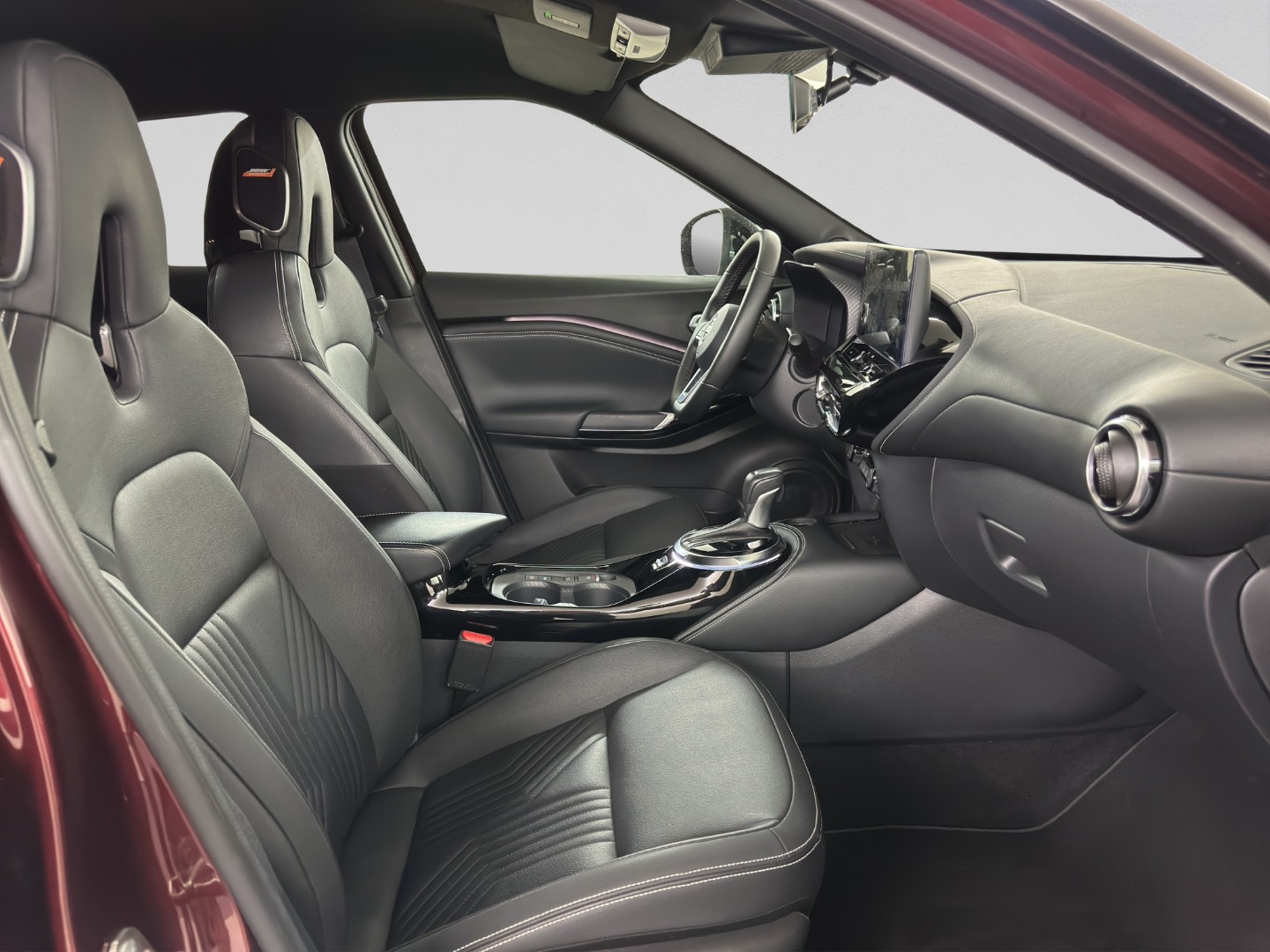 NISSAN Juke 1.6 FHEV Tekna-image-14