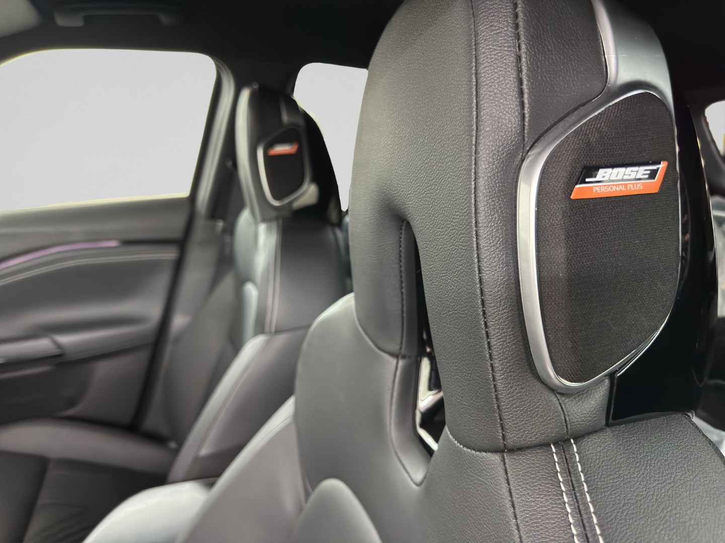 NISSAN Juke 1.6 FHEV Tekna-image-23