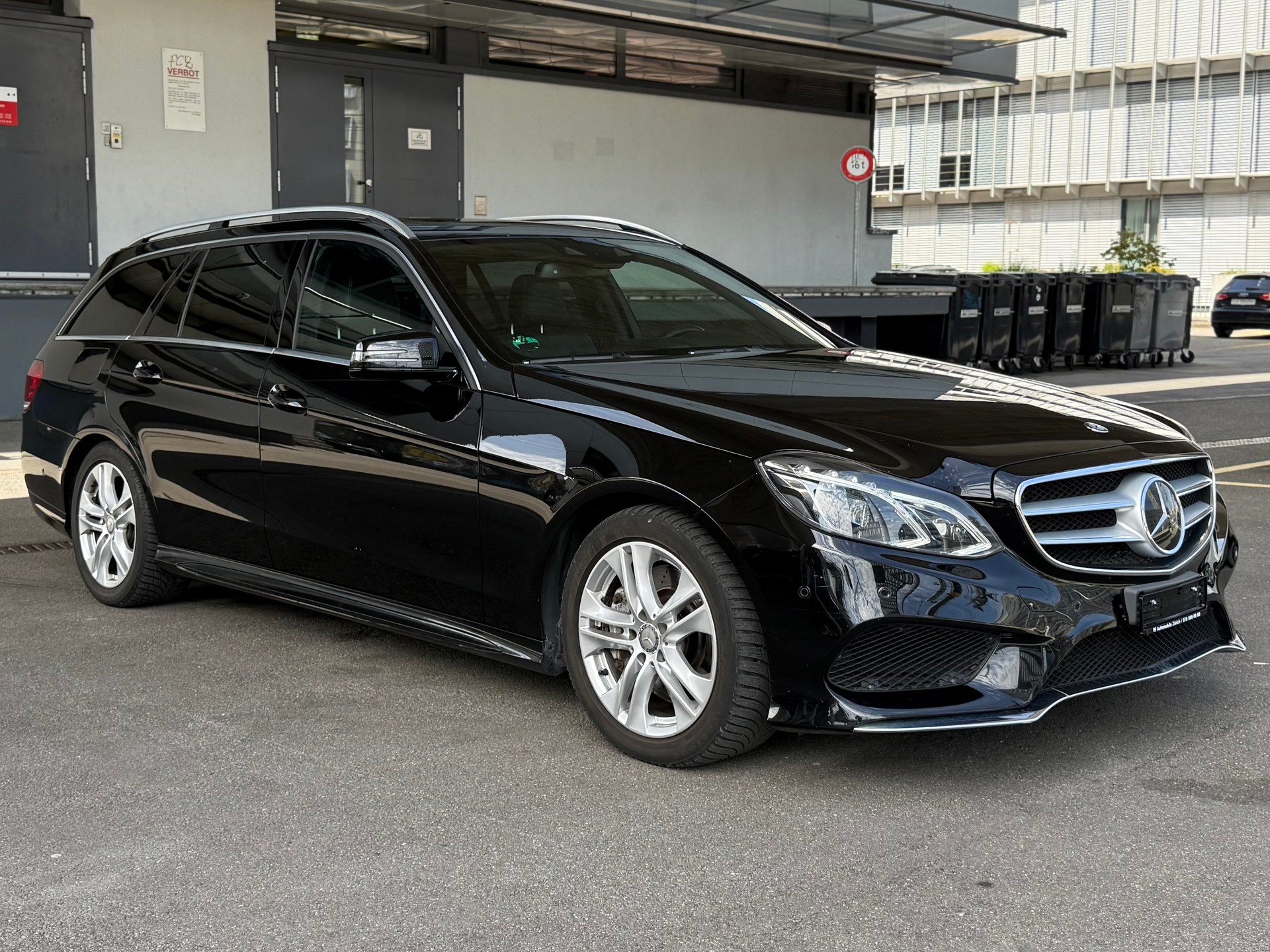 MERCEDES-BENZ E 350 BlueTEC Avantgarde 4Matic 7G-Tronic-image-0