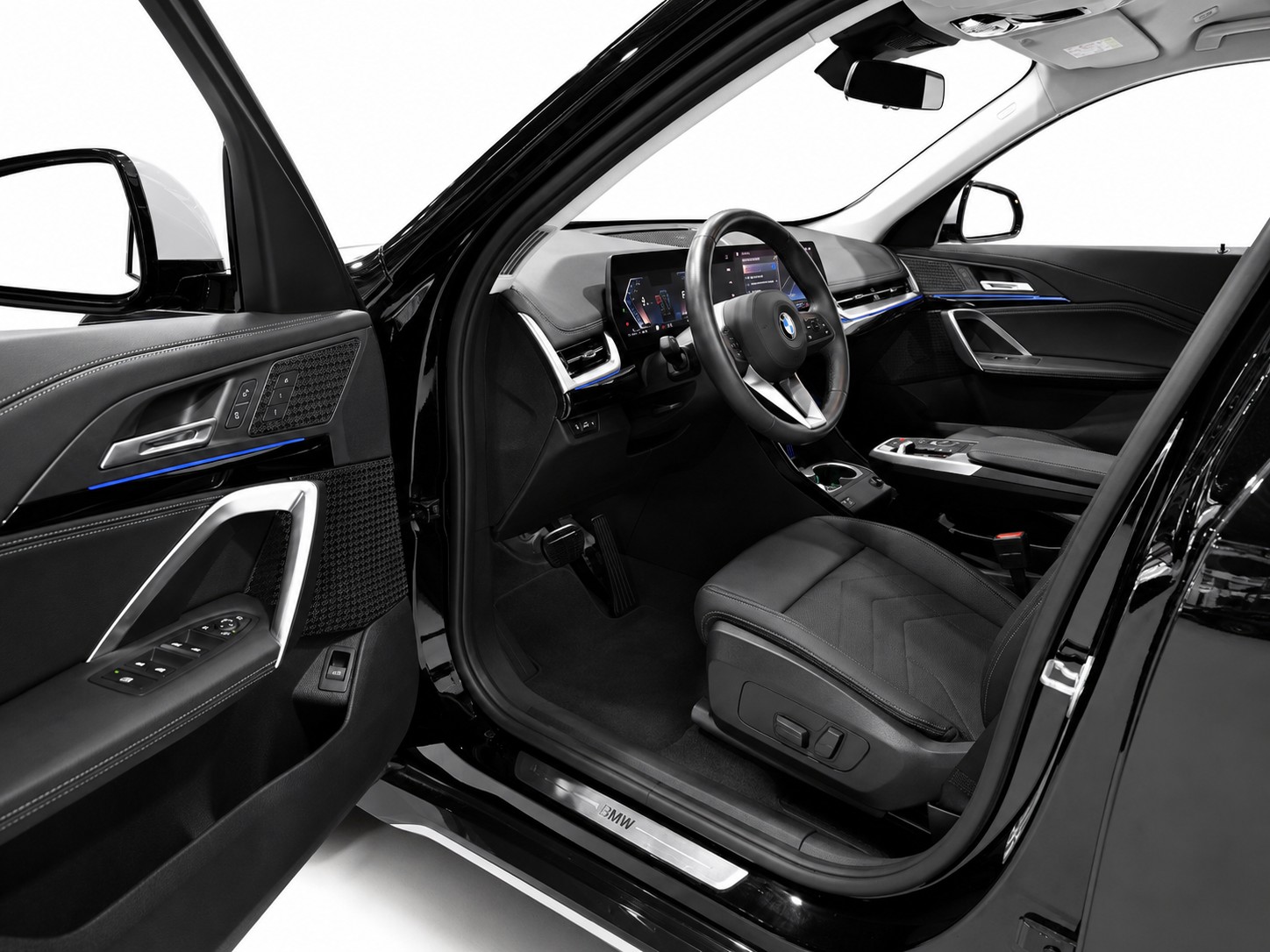 BMW X1 23d xDrive CH FAHRZEUG AUS 1. HAND-image-3