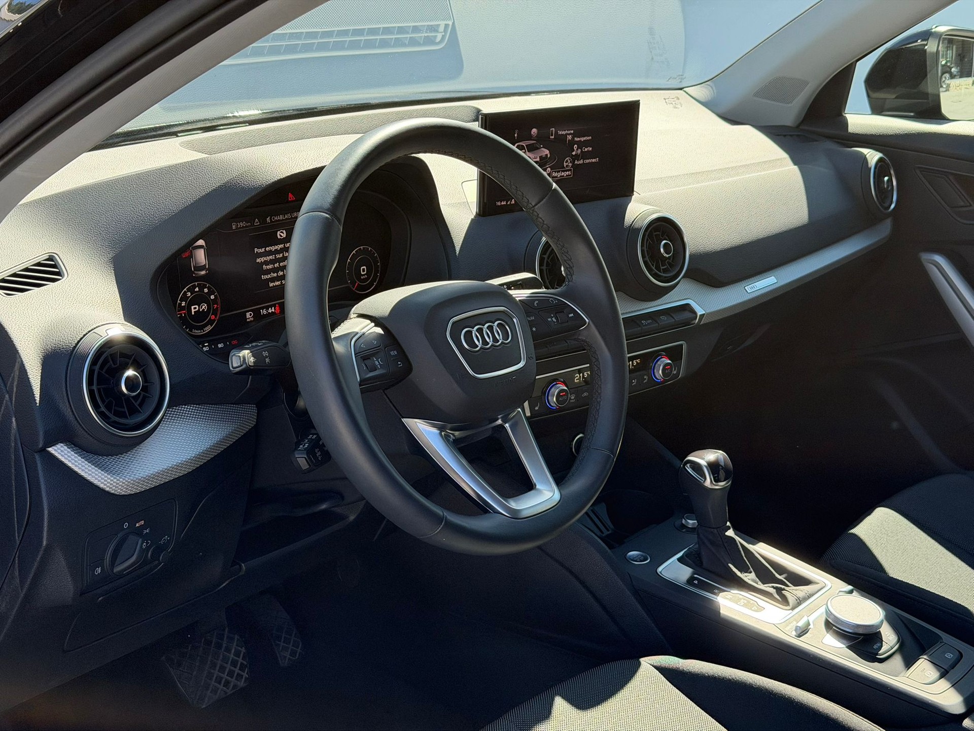 AUDI Q2 35 TFSI S-tronic-image-10