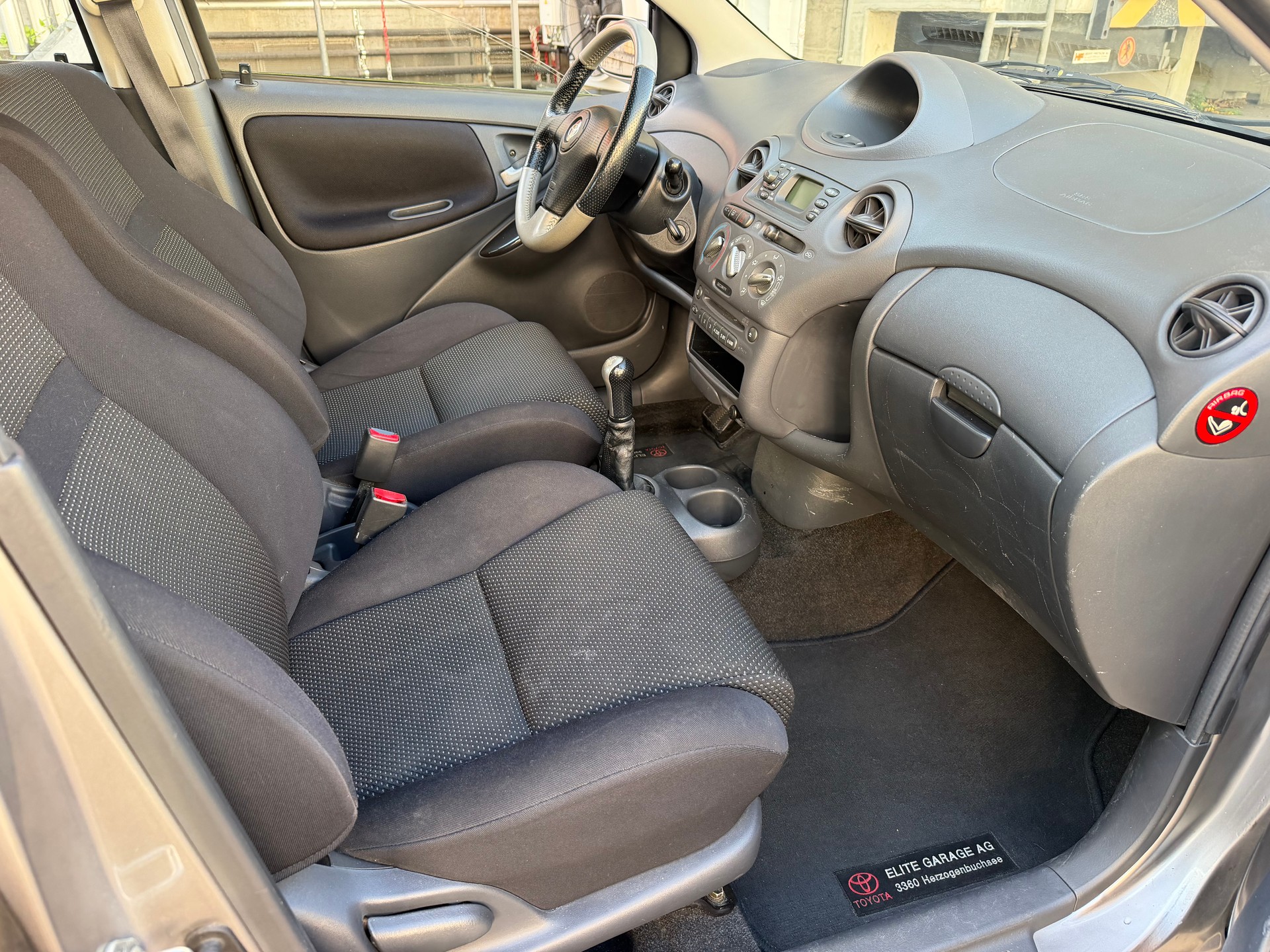 TOYOTA Yaris 1.5 TS-image-10