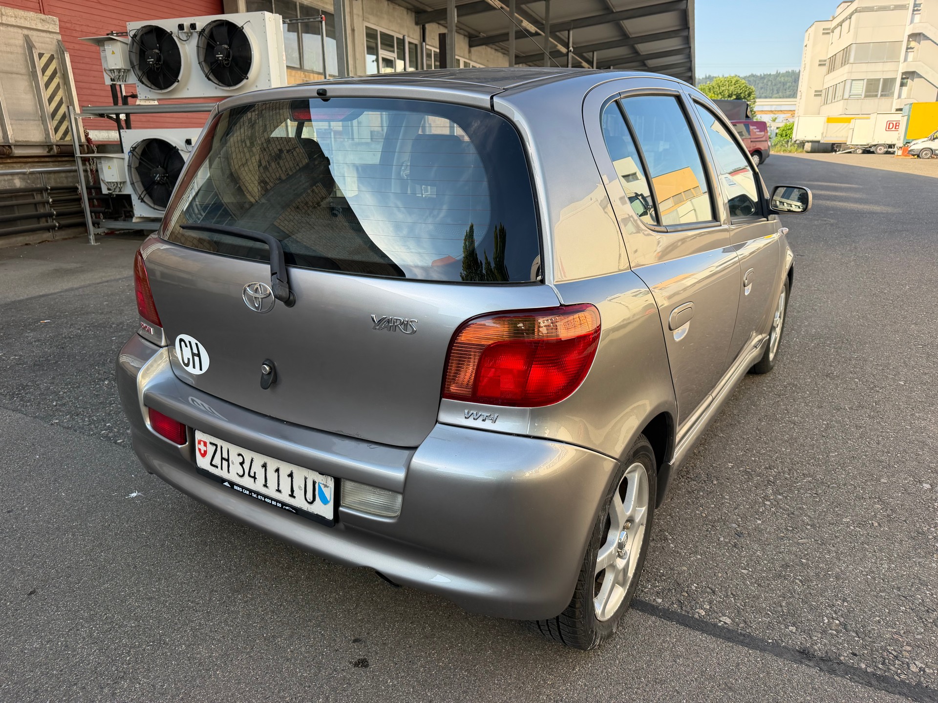 TOYOTA Yaris 1.5 TS-image-5