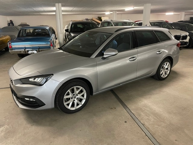 SEAT Leon ST 2.0 TDI EVO DSG Style-image-1