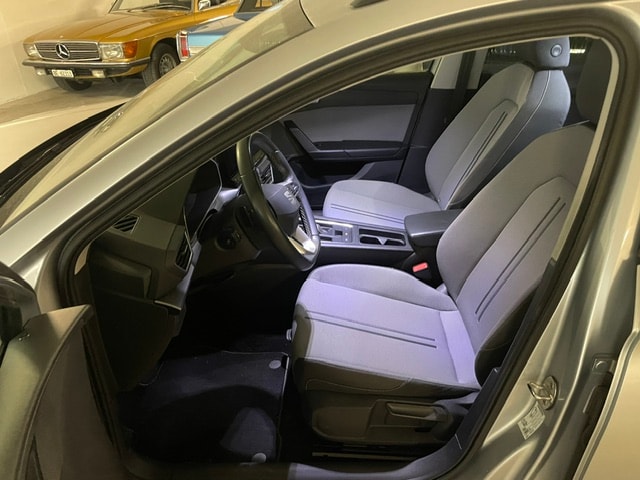 SEAT Leon ST 2.0 TDI EVO DSG Style-image-9