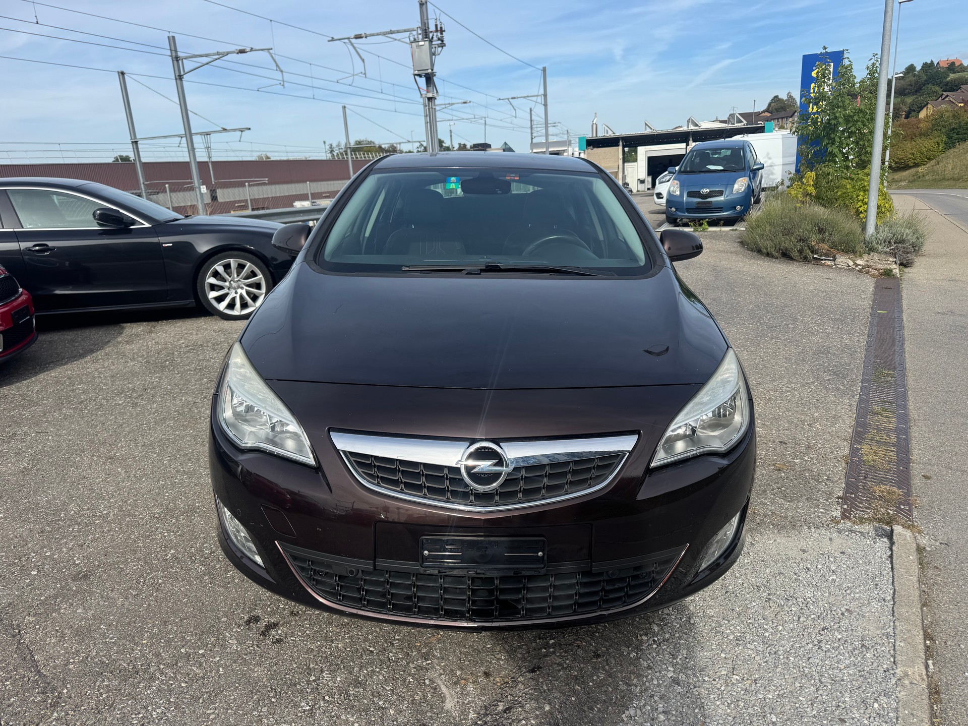 OPEL Astra 1.4i 16V Turbo Anniversary Edition Automatic-image-1
