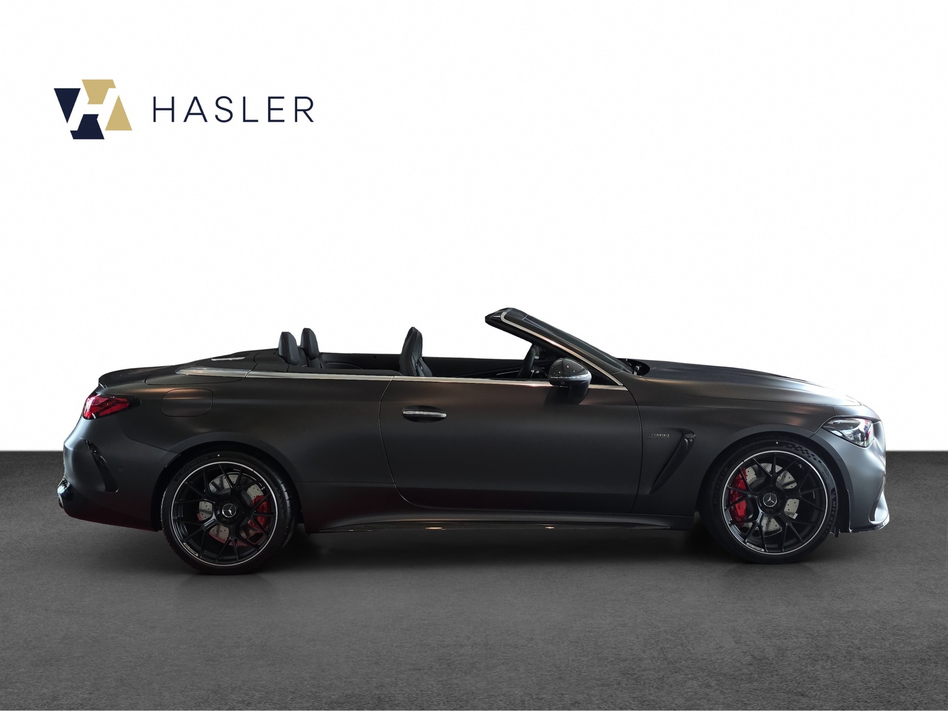 MERCEDES-BENZ CLE AMG 53 Cabrio 4Matic+ 9G-Tronic-image-4