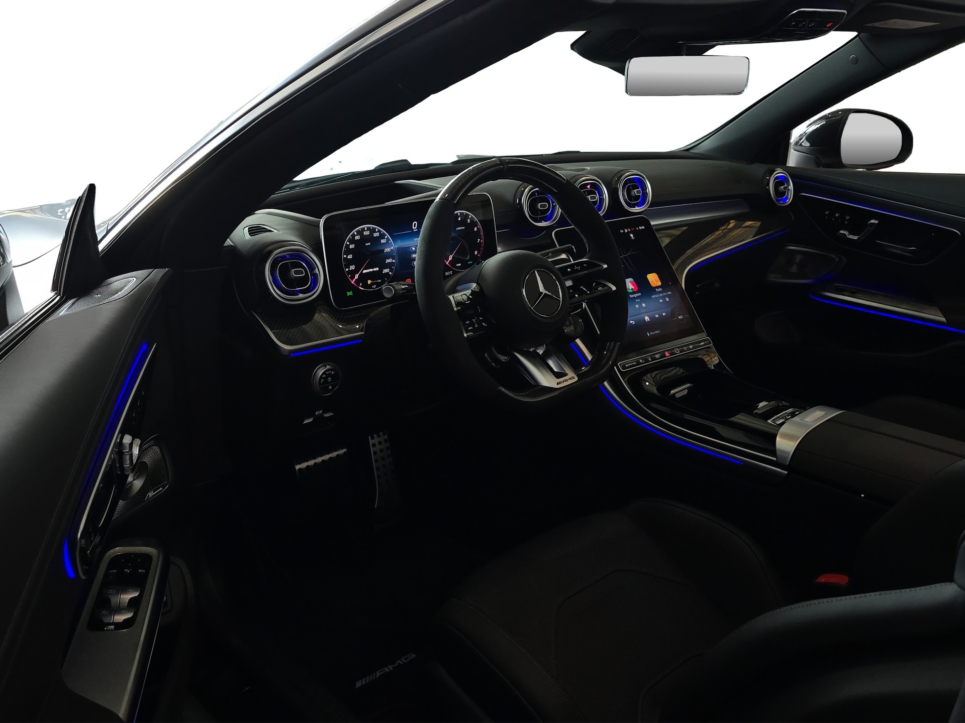 MERCEDES-BENZ CLE AMG 53 Cabrio 4Matic+ 9G-Tronic-image-6
