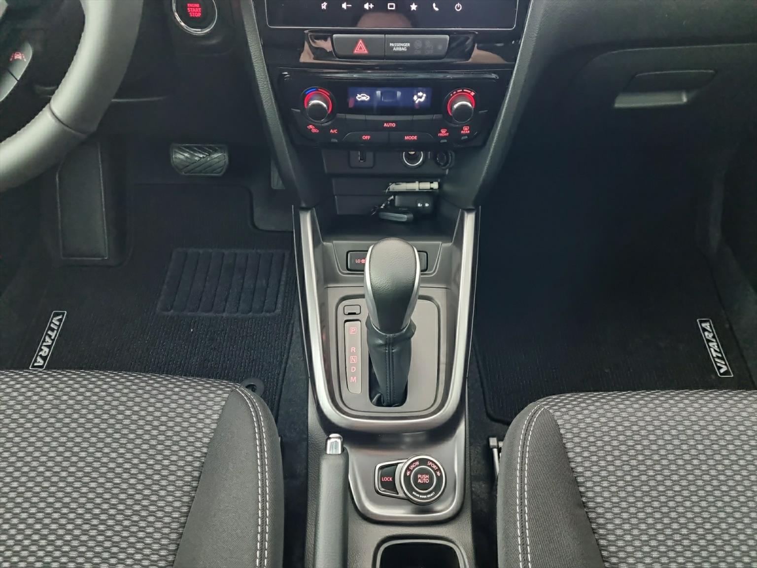 SUZUKI Vitara 1.4 Compact+ Hyb. 4x4 AT-image-7