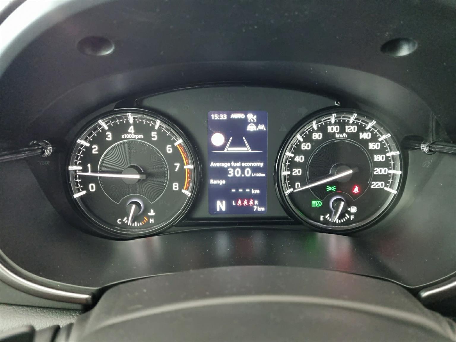 SUZUKI Vitara 1.4 Compact+ Hyb. 4x4 AT-image-9