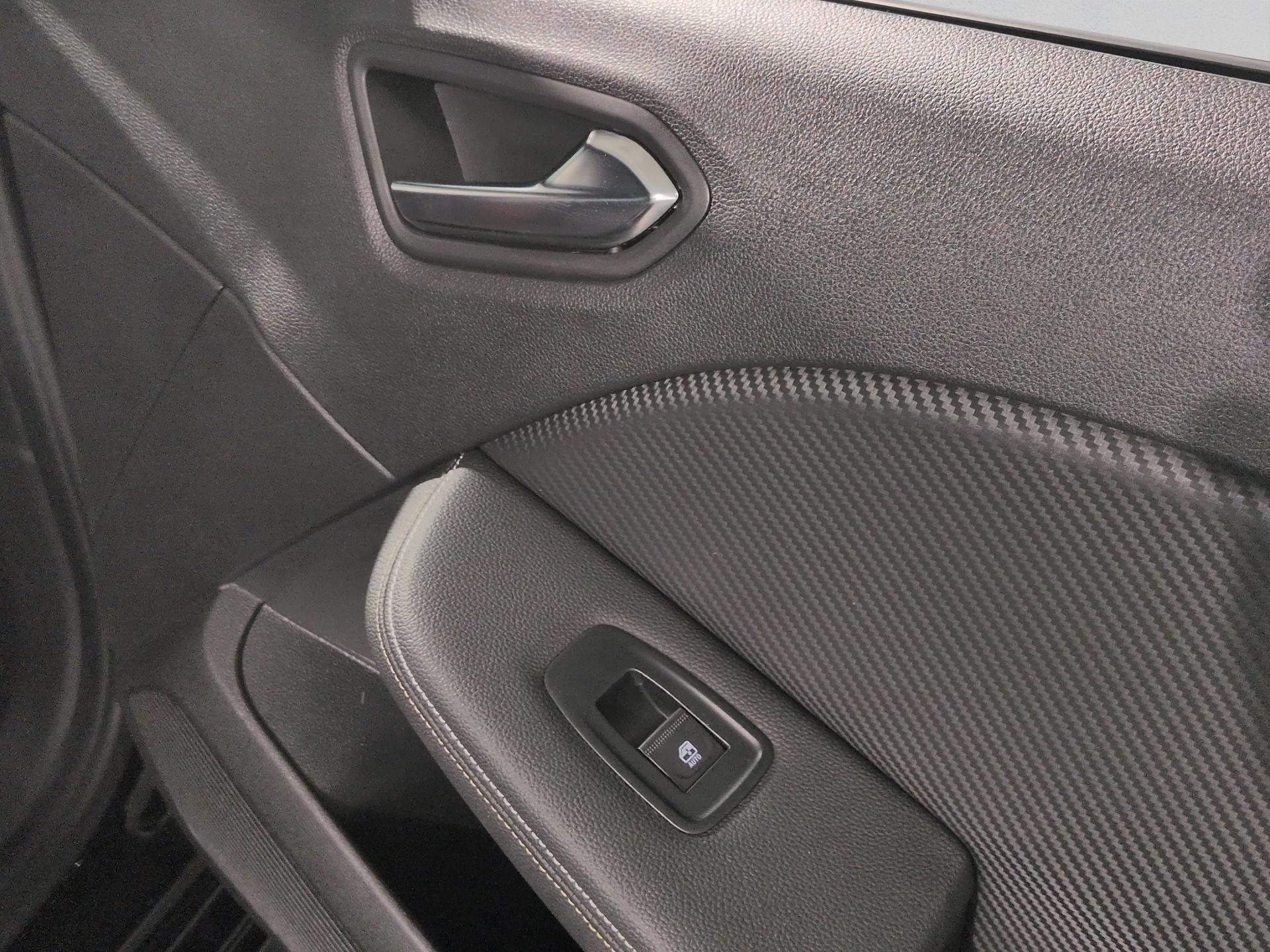 RENAULT Clio 1.6 E-Tech Engineered-image-22